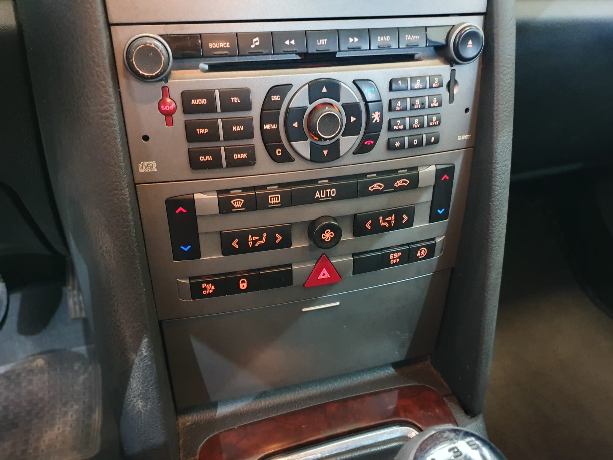 Peugeot 407 · Ano 2005 — imagen 21