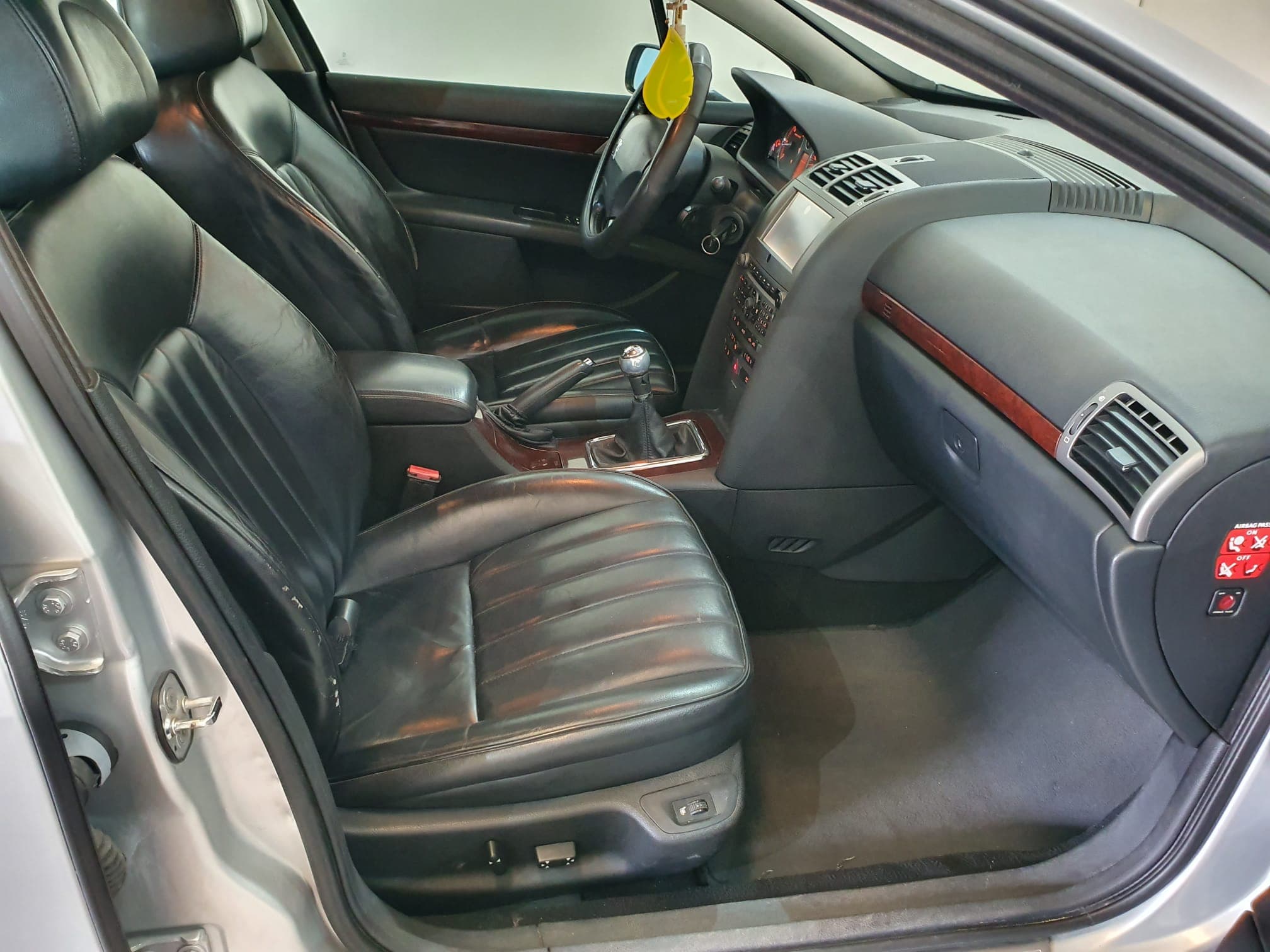 Peugeot 407 · Ano 2005 — imagen 35