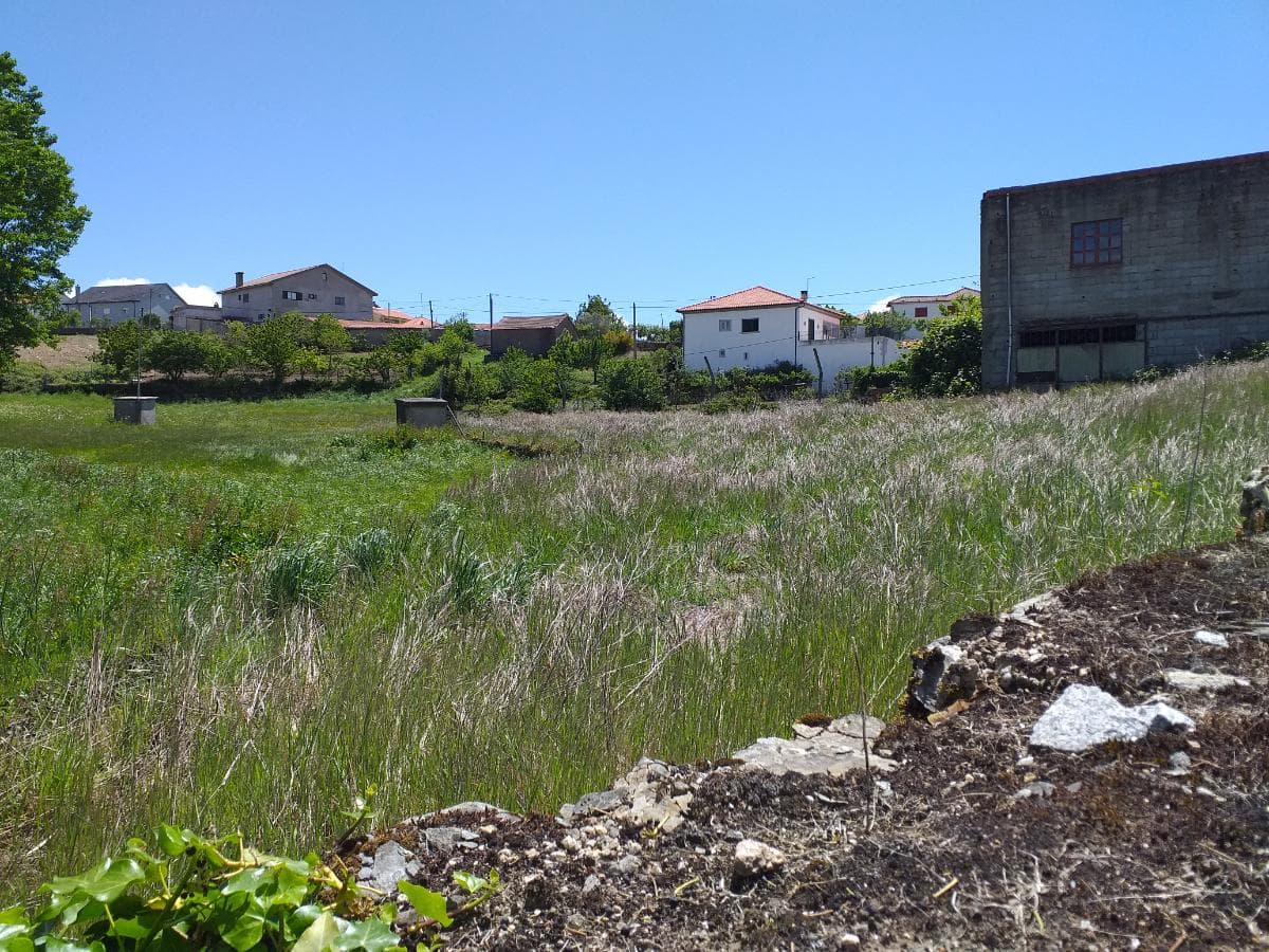 1/2 de Terreno · Valpaços — imagem 1