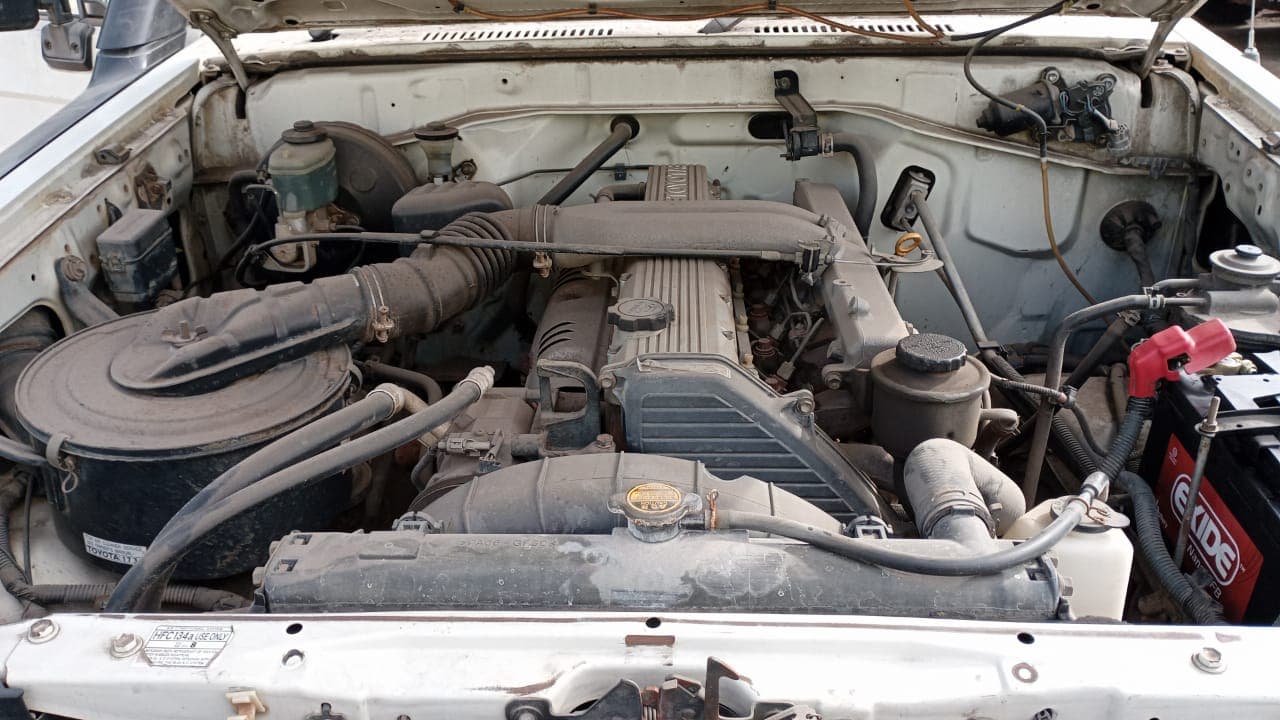 Toyota Landcruiser — imagem 3