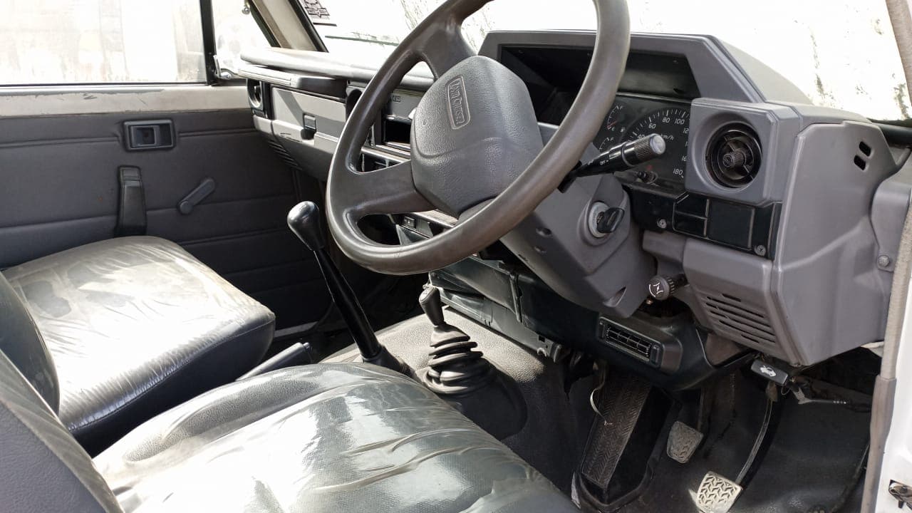 Toyota Landcruiser — imagem 6