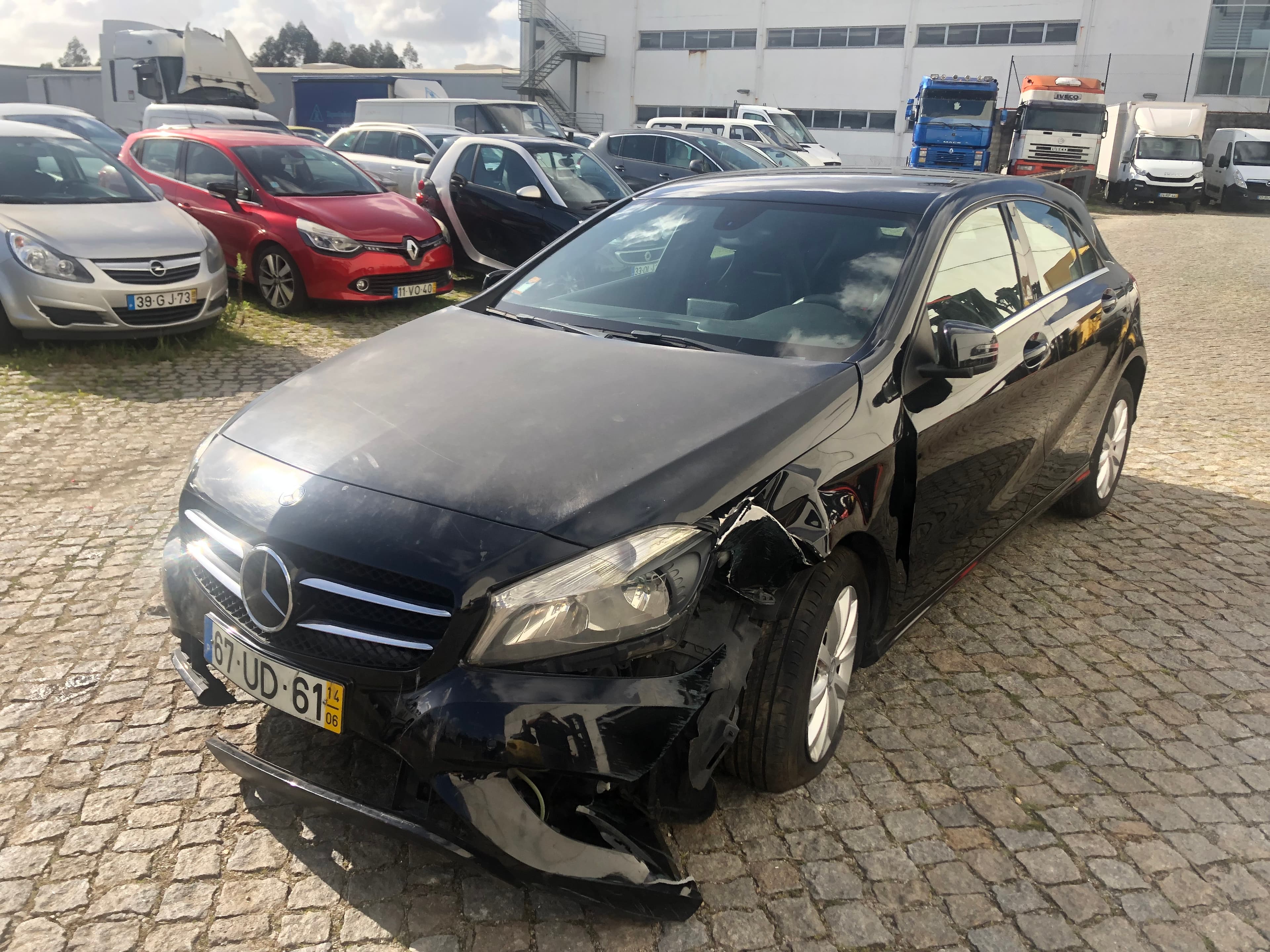Mercedes-Benz A180 CDI · Ano 2014 — imagem 3