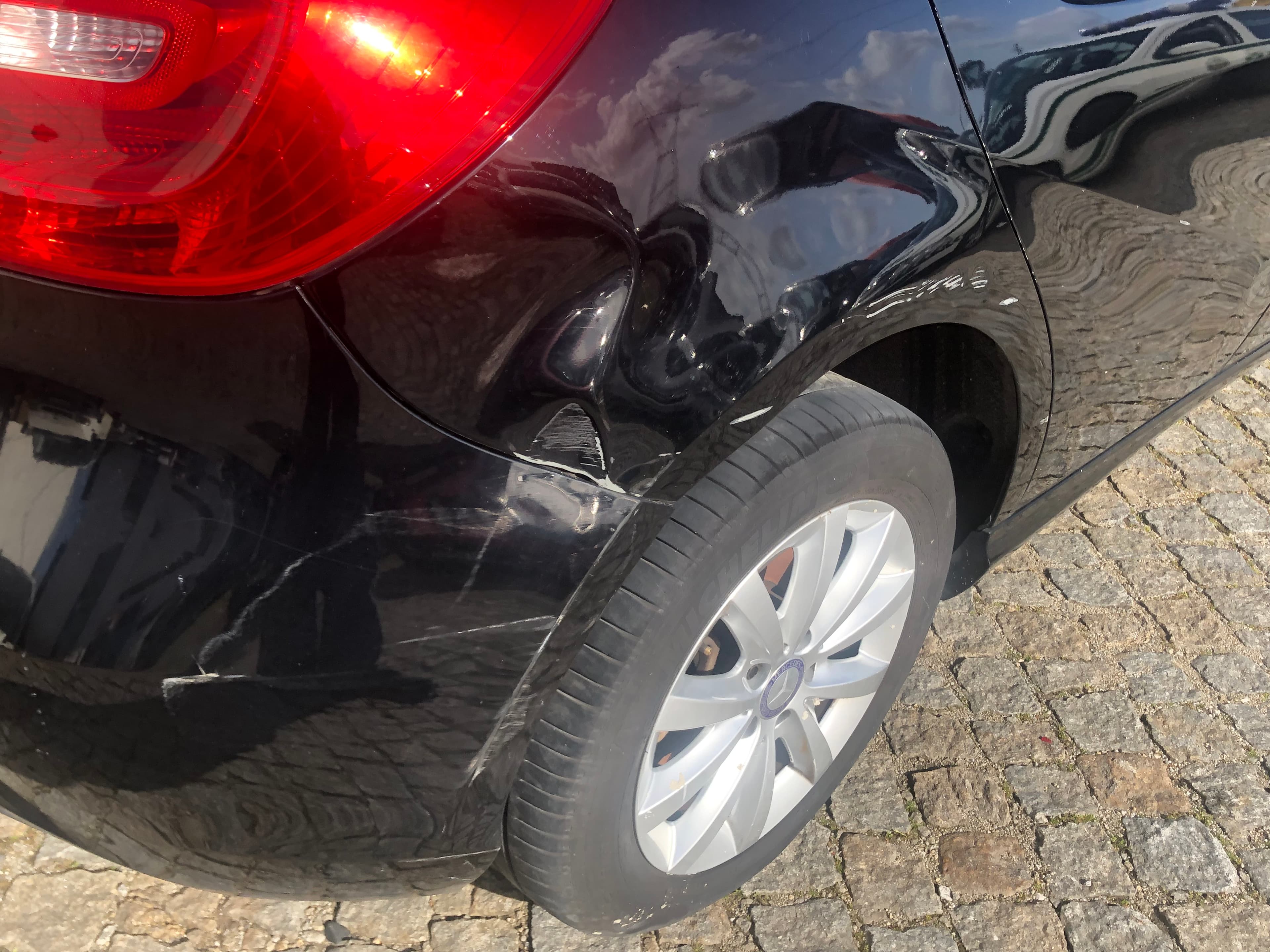 Mercedes-Benz A180 CDI · Ano 2014 — imagem 7