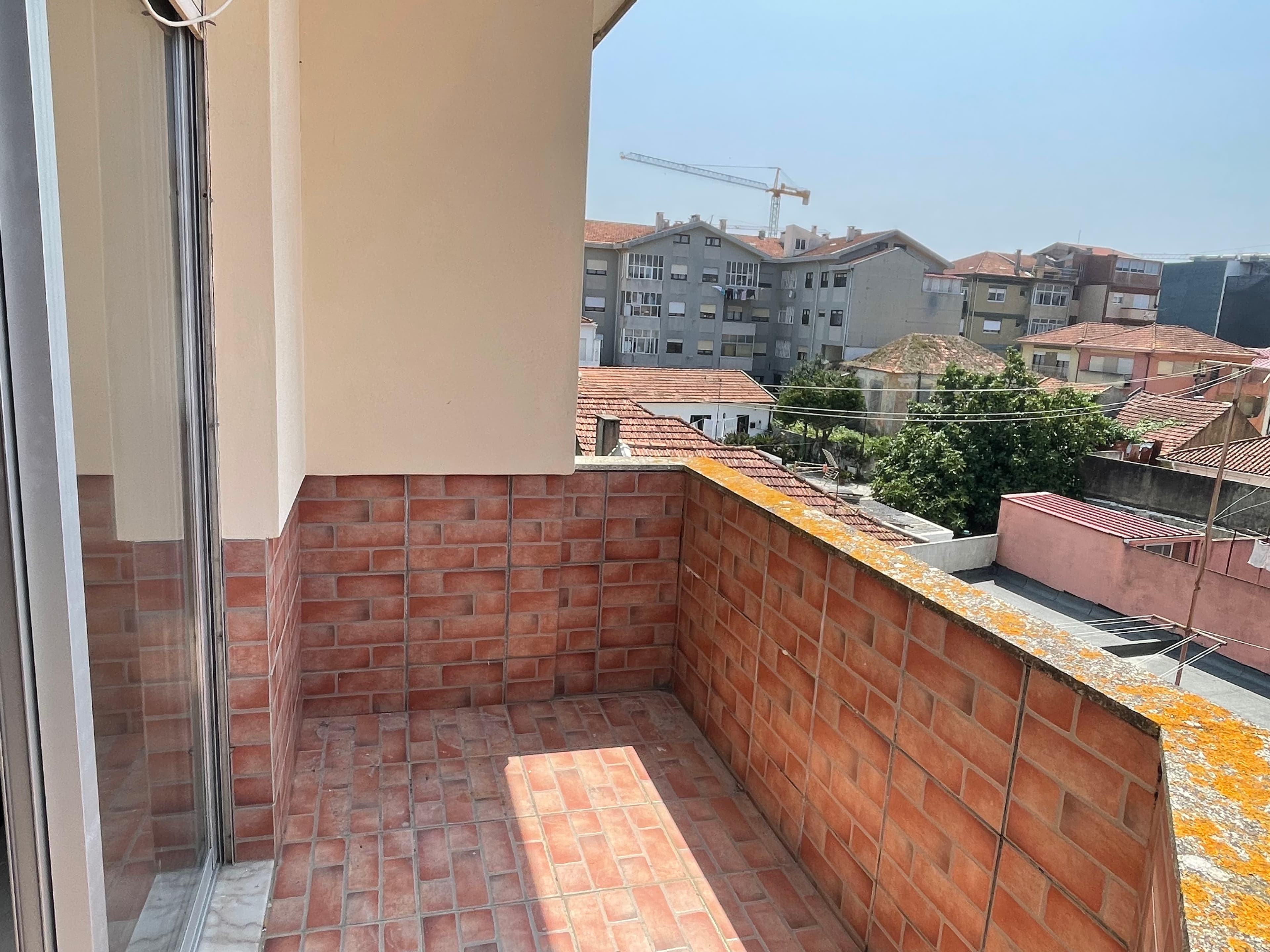 Apartamento T2 Duplex · Espinho — image 24