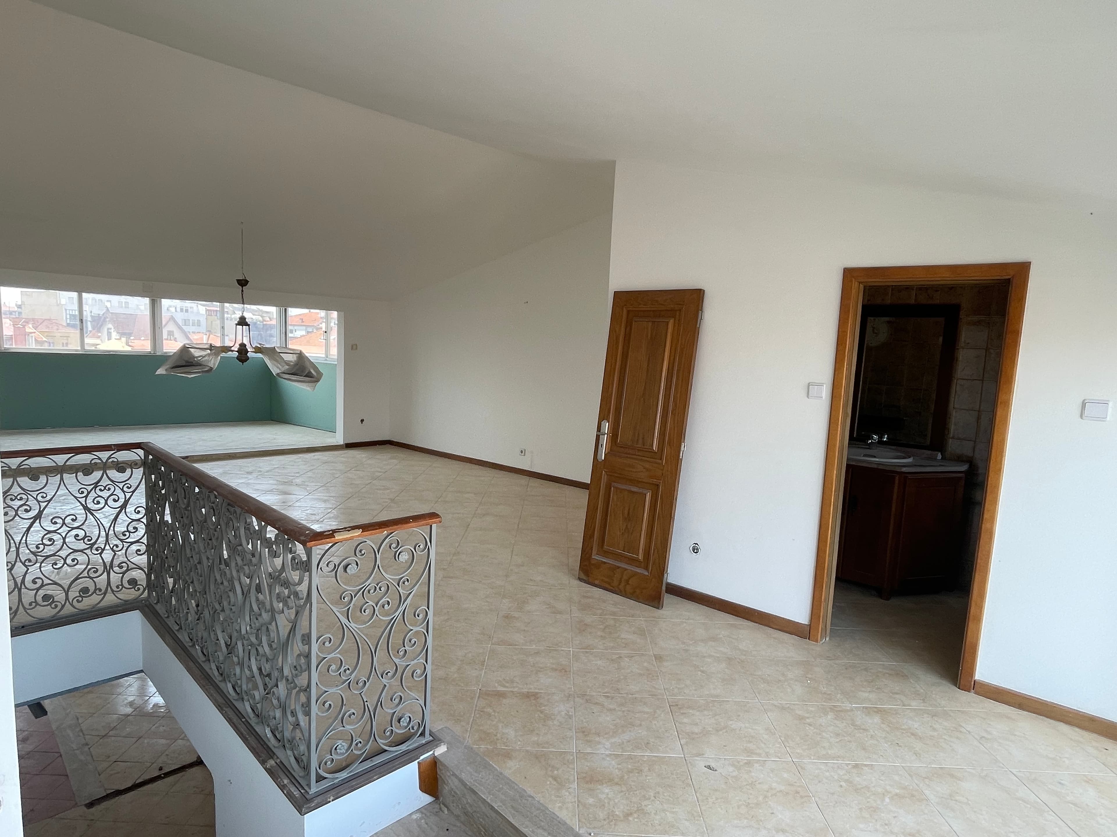 Apartamento T2 Duplex · Espinho — image 15