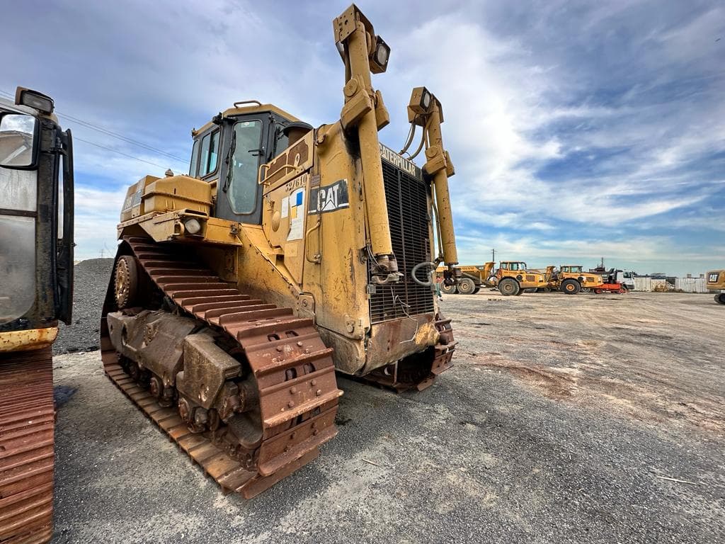 Buldozer Caterpillar D9 R PS — imagen 1