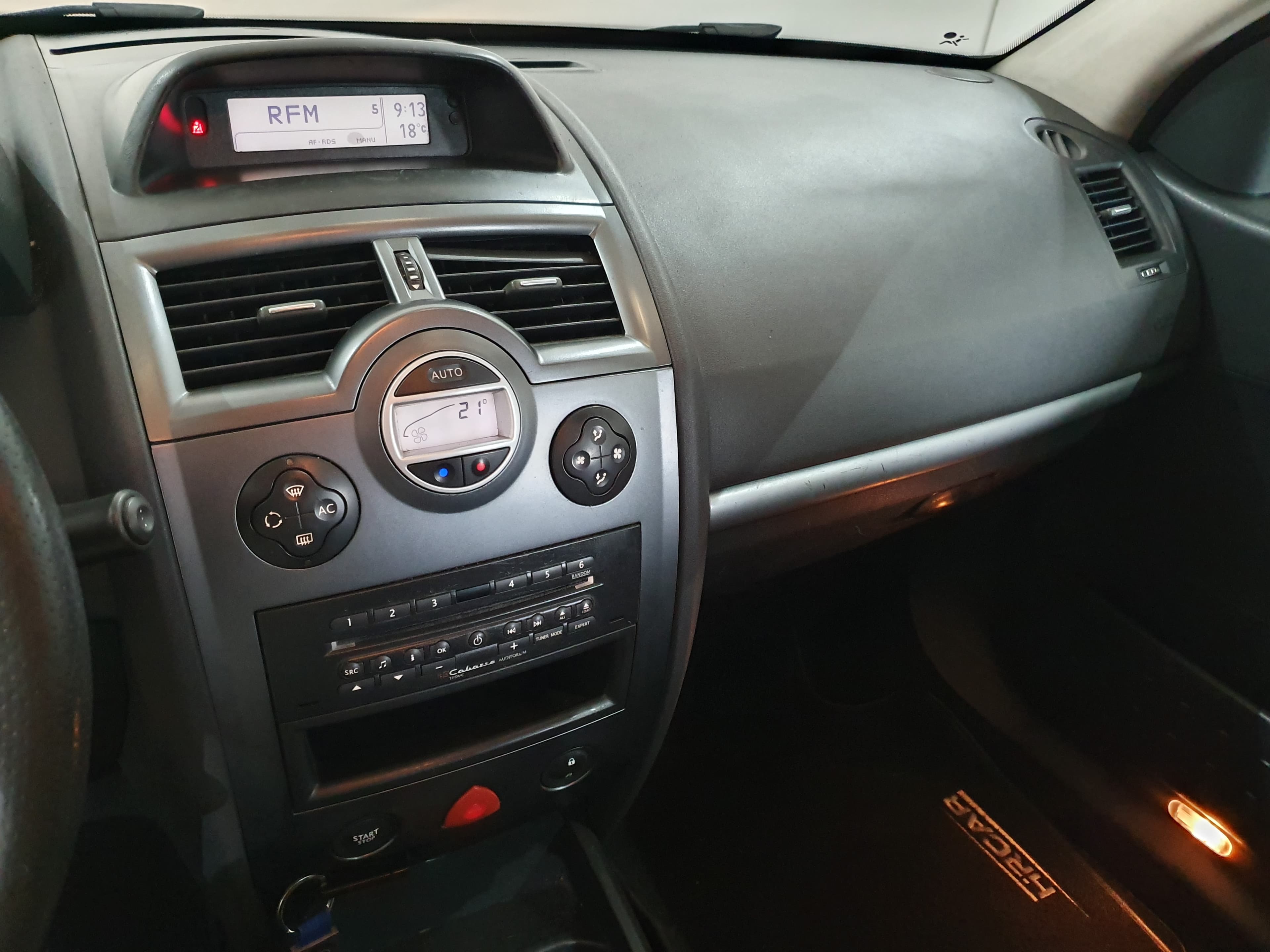 Renault Mégane · Año 2006 — imagen 33
