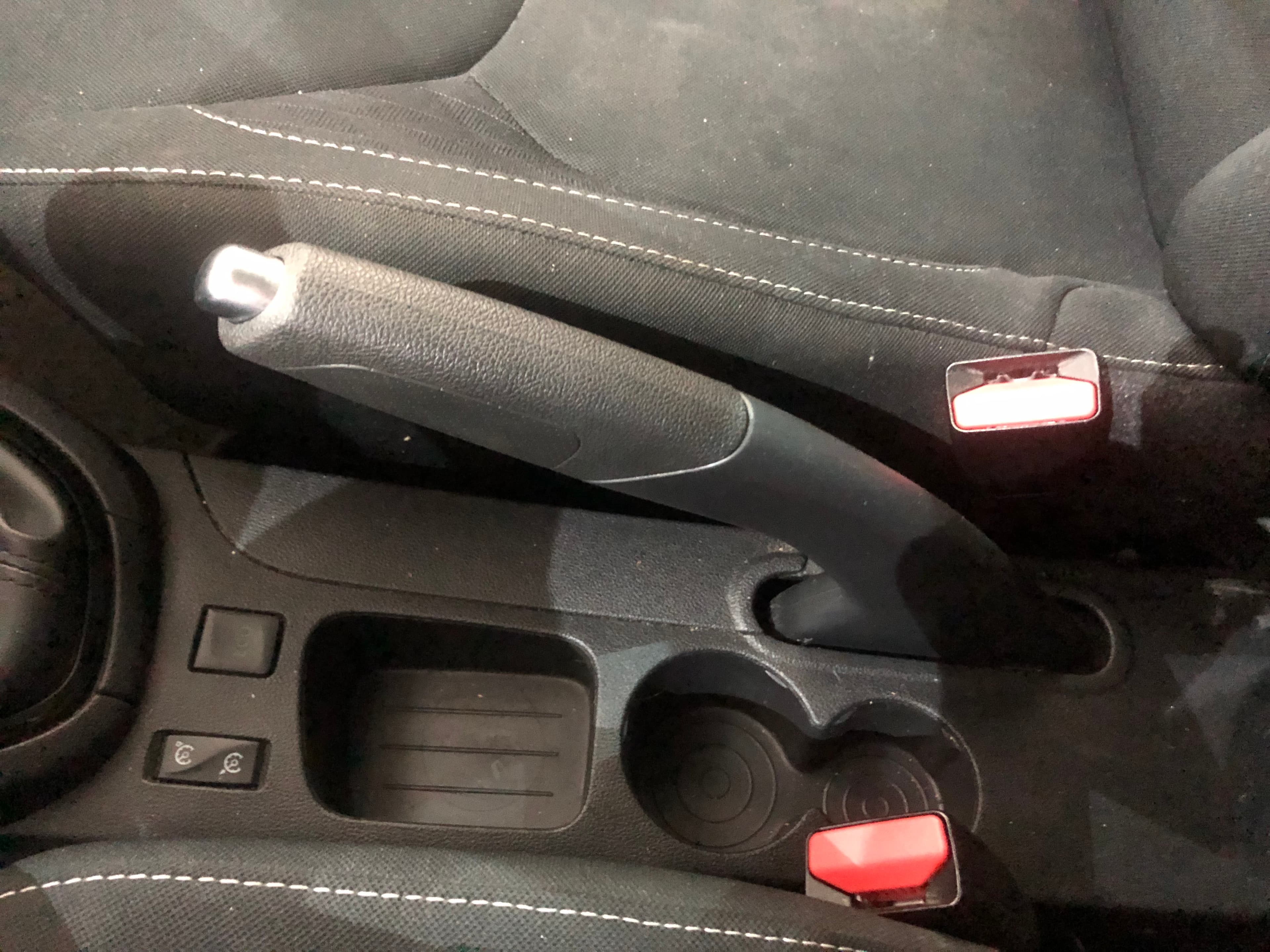 Renault Clio · Año 2019 — imagen 30