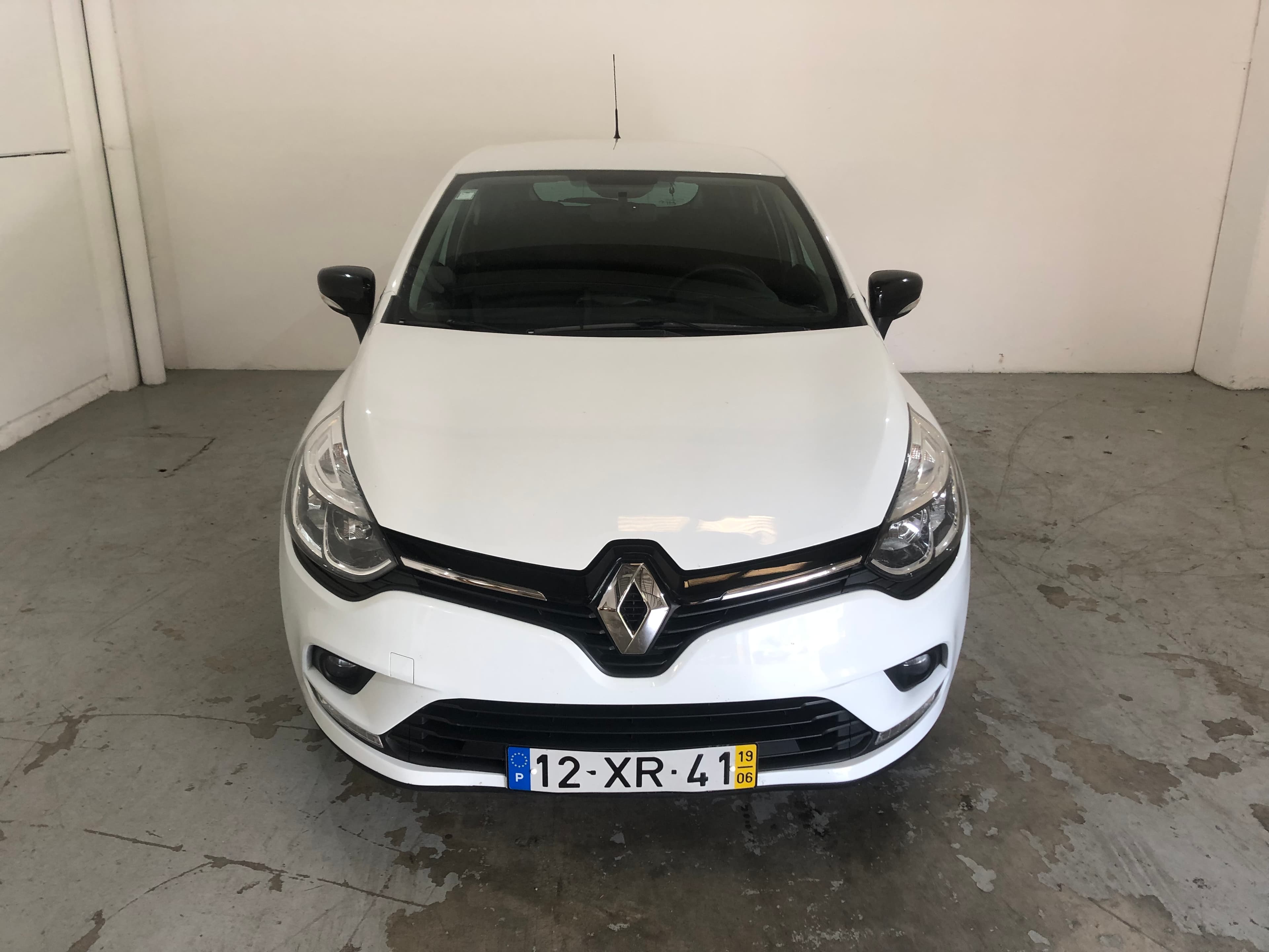 Renault Clio · Año 2019 — imagen 2