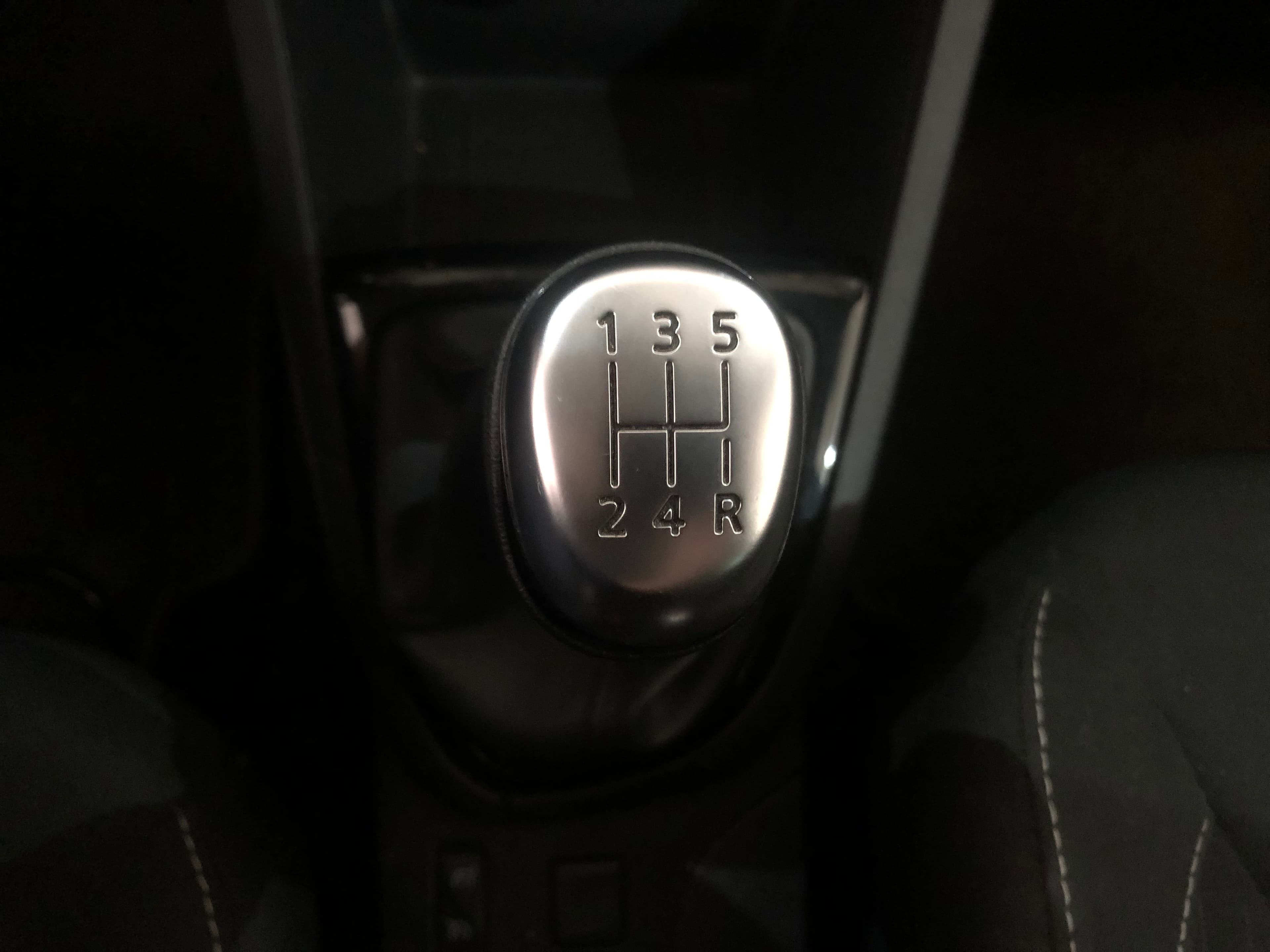 Renault Clio · Año 2019 — imagen 26