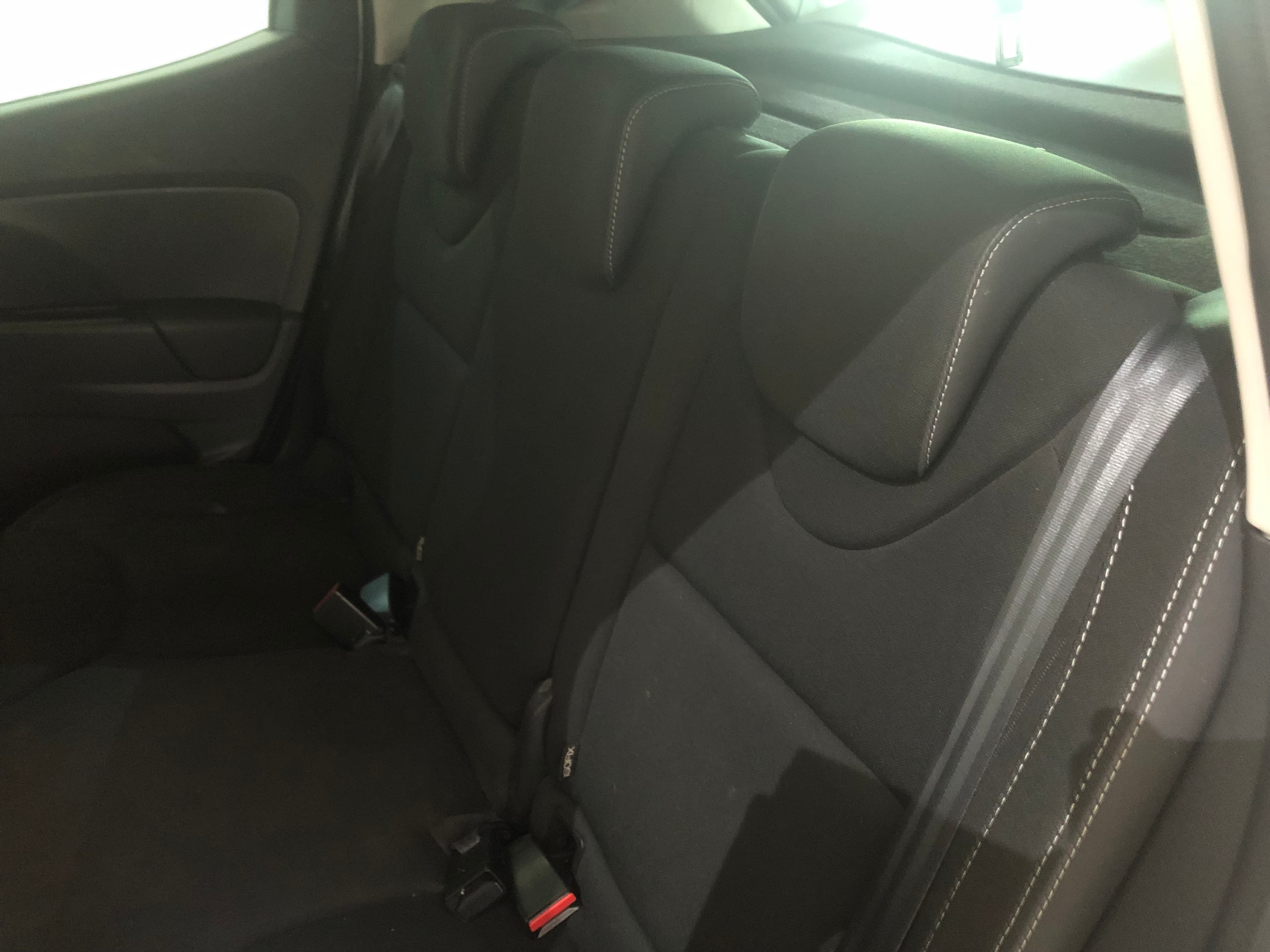 Renault Clio · Año 2019 — imagen 18