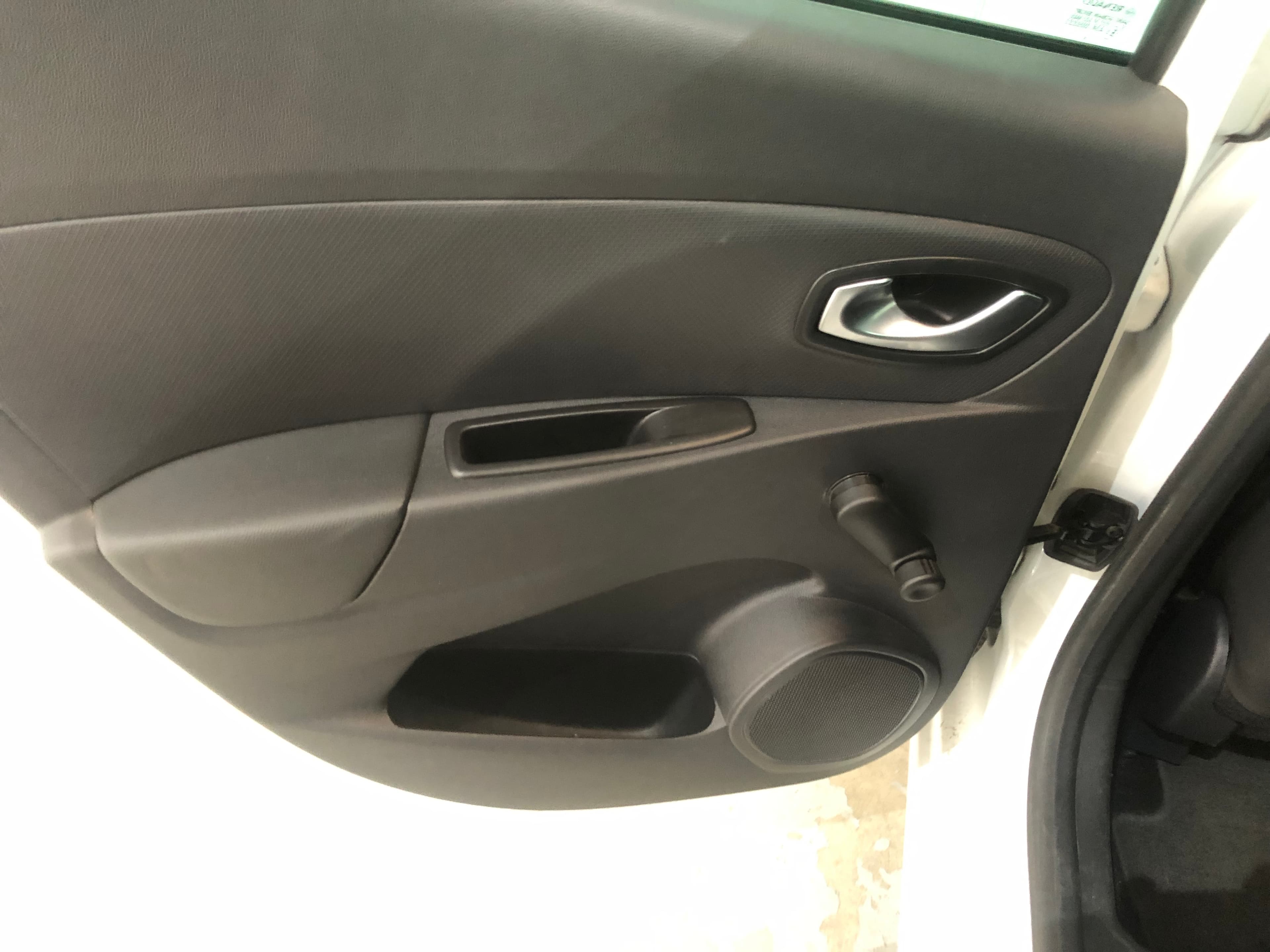 Renault Clio · Año 2019 — imagen 17