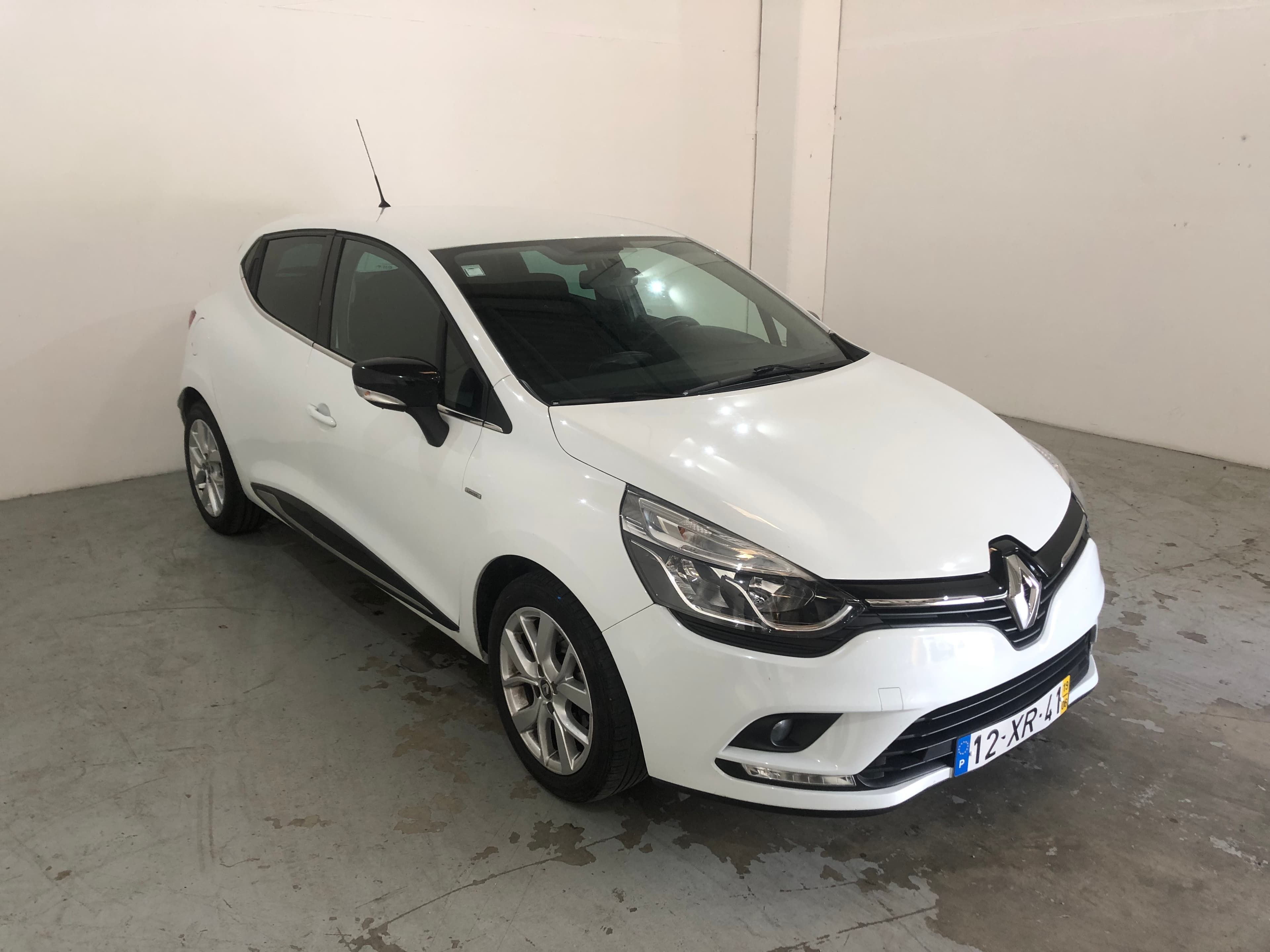 Renault Clio · Año 2019 — imagen 1