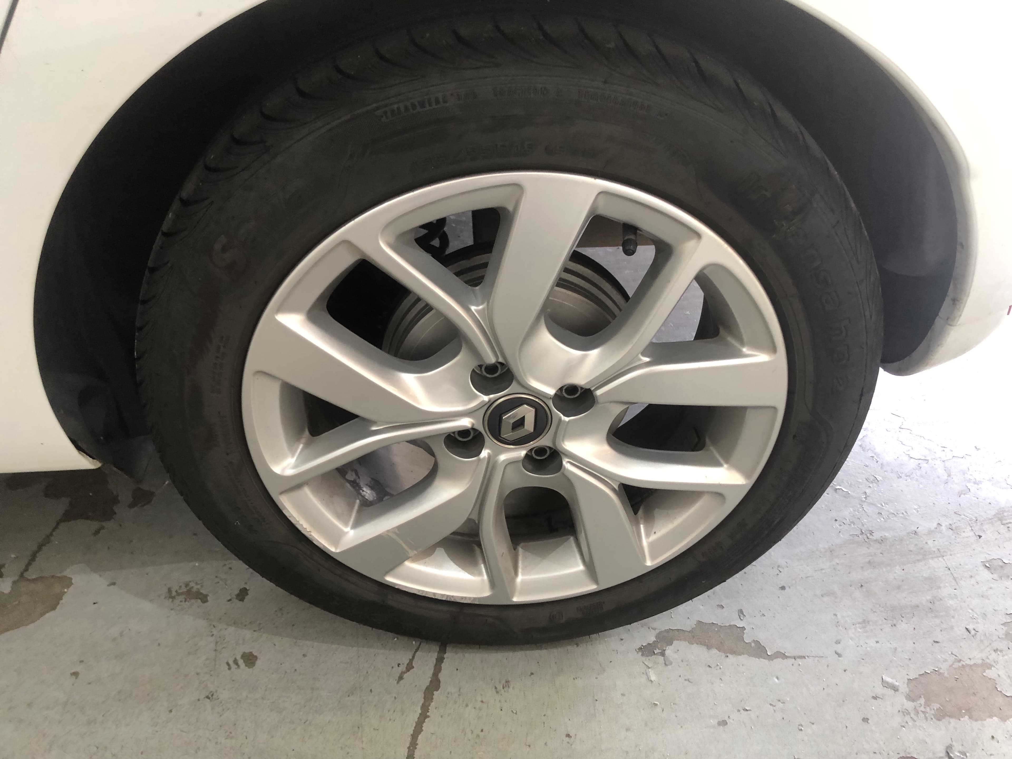 Renault Clio · Año 2019 — imagen 13
