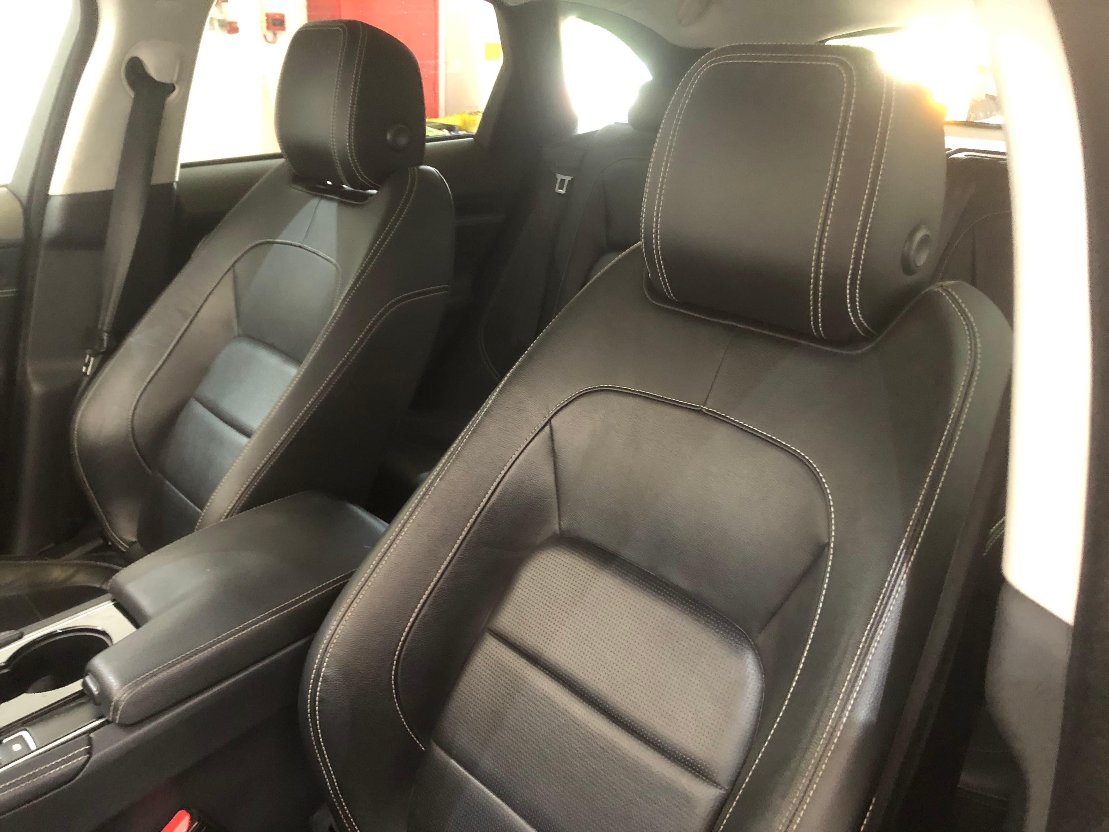Jaguar F Pace 2.0 I4D · Ano 2016 — image 31