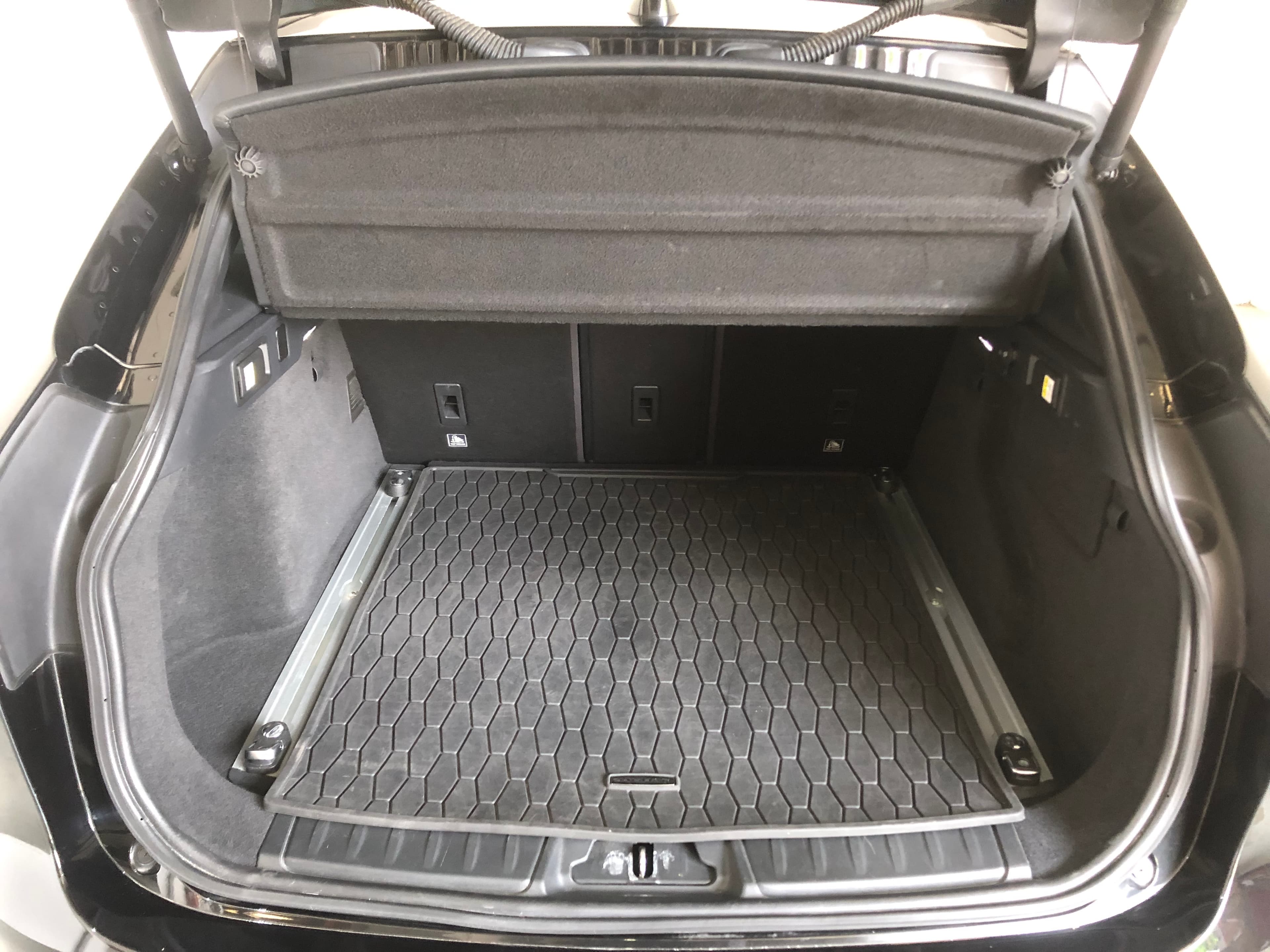 Jaguar F Pace 2.0 I4D · Ano 2016 — image 14