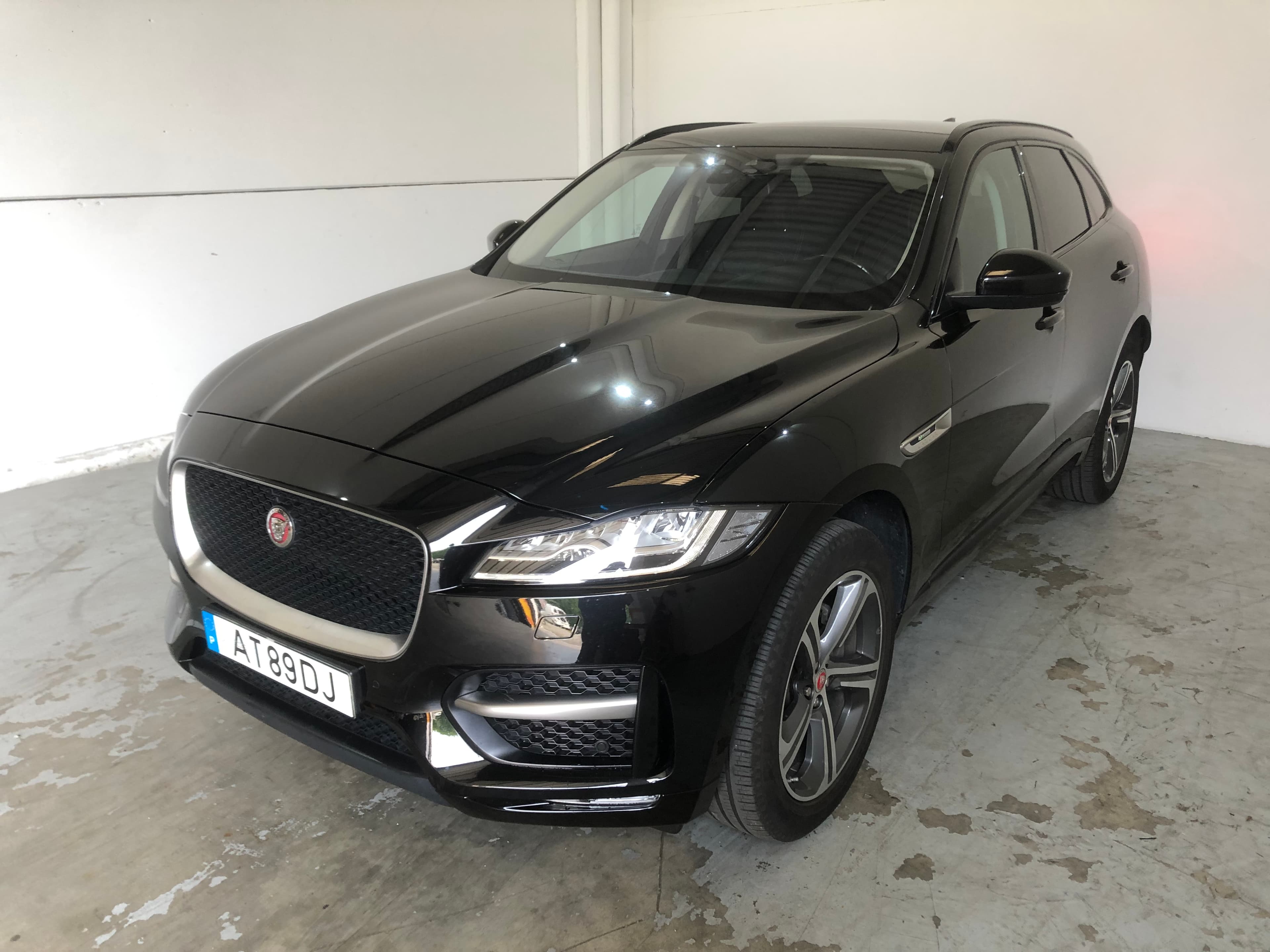 Jaguar F Pace 2.0 I4D · Ano 2016 — image 3
