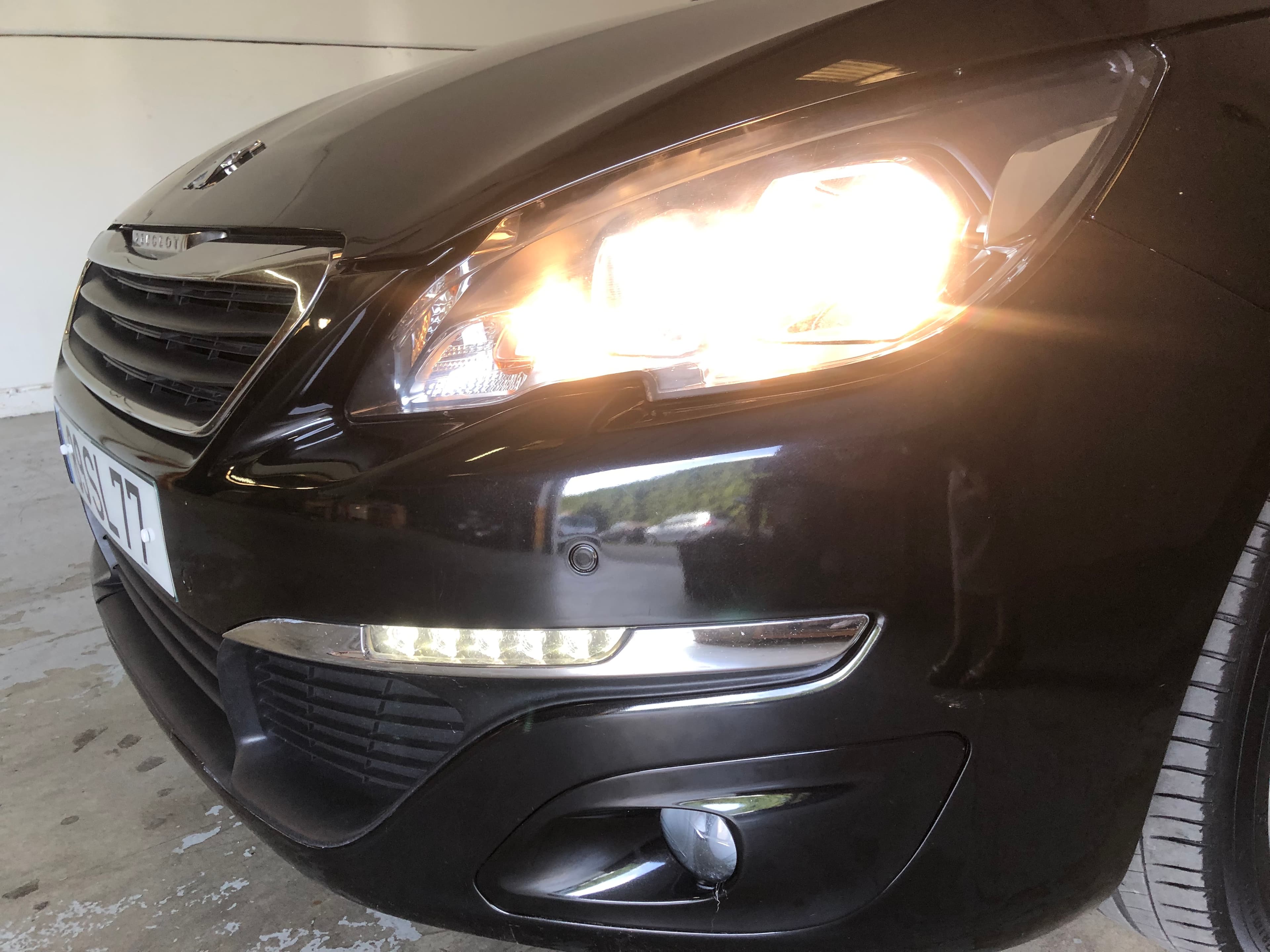 Peugeot 308 · Ano 2017 — imagen 4