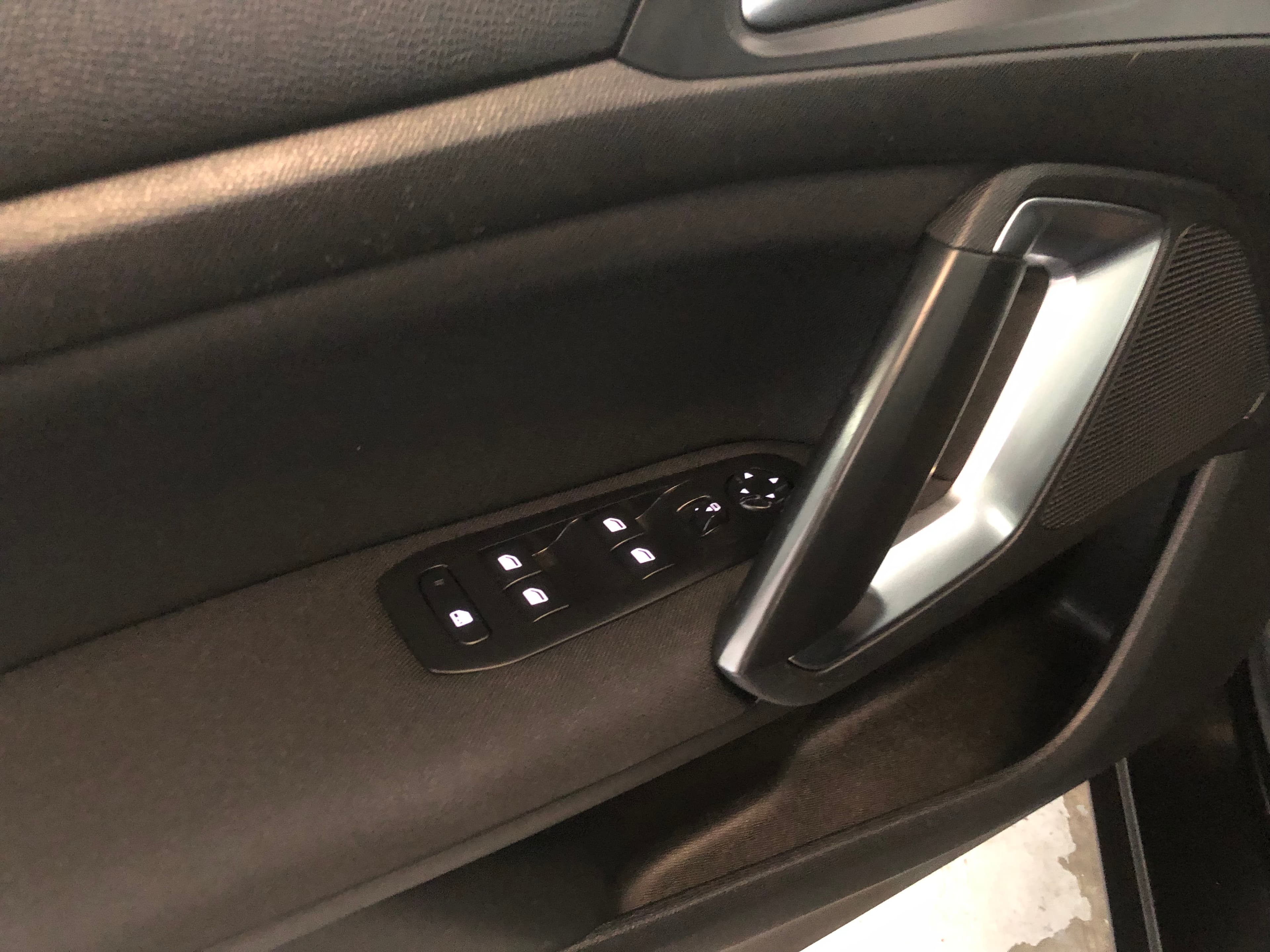 Peugeot 308 · Ano 2017 — imagen 16