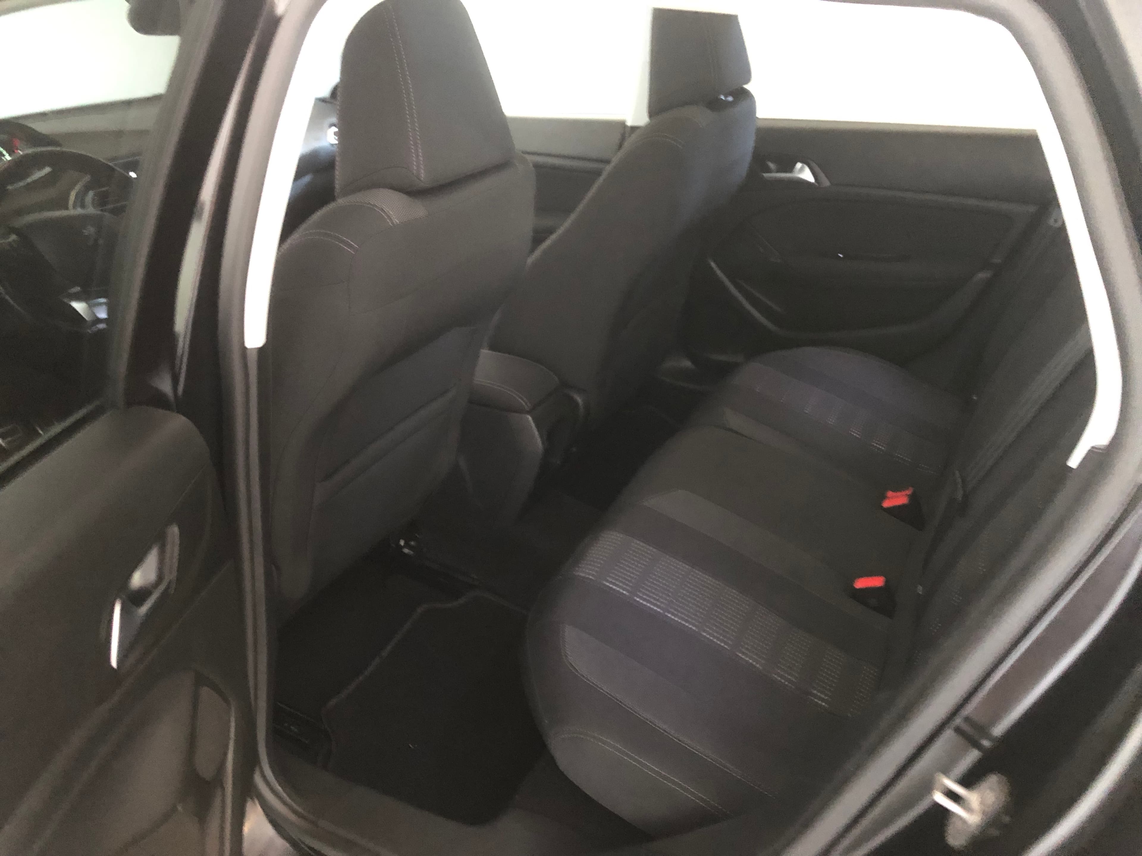Peugeot 308 · Ano 2017 — imagen 22