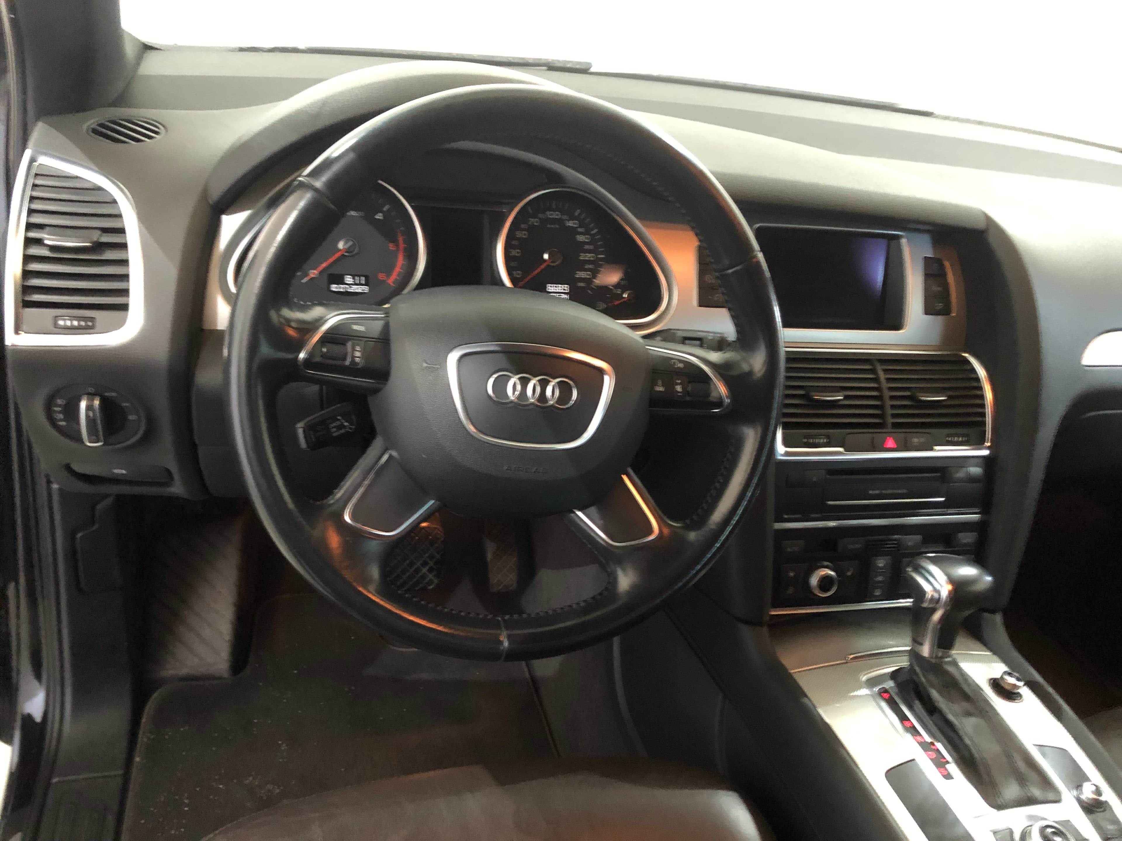 Audi Q7 TDI · Ano 2013 — imagen 24