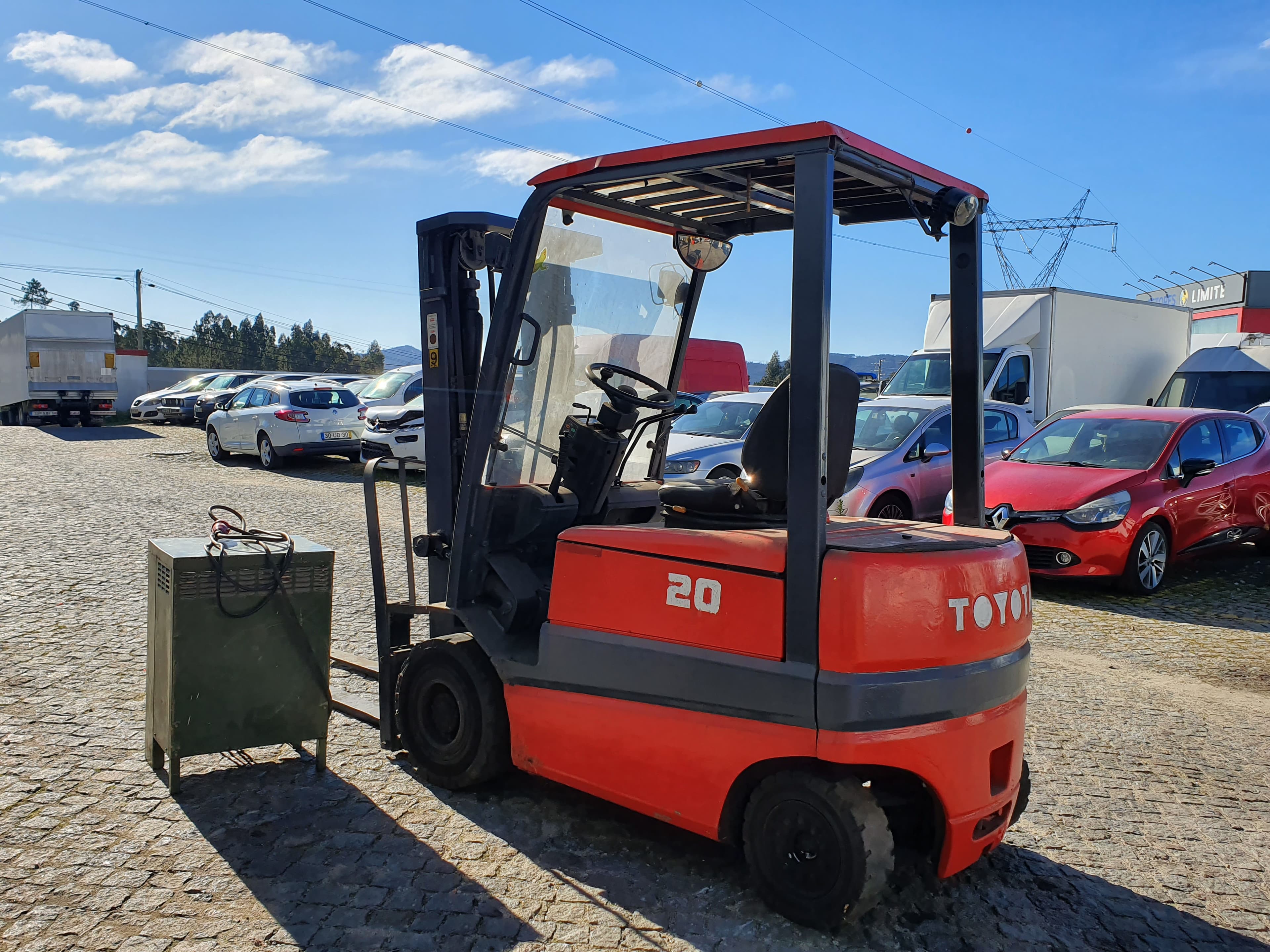 Empilhador Toyota 20 — imagem 3
