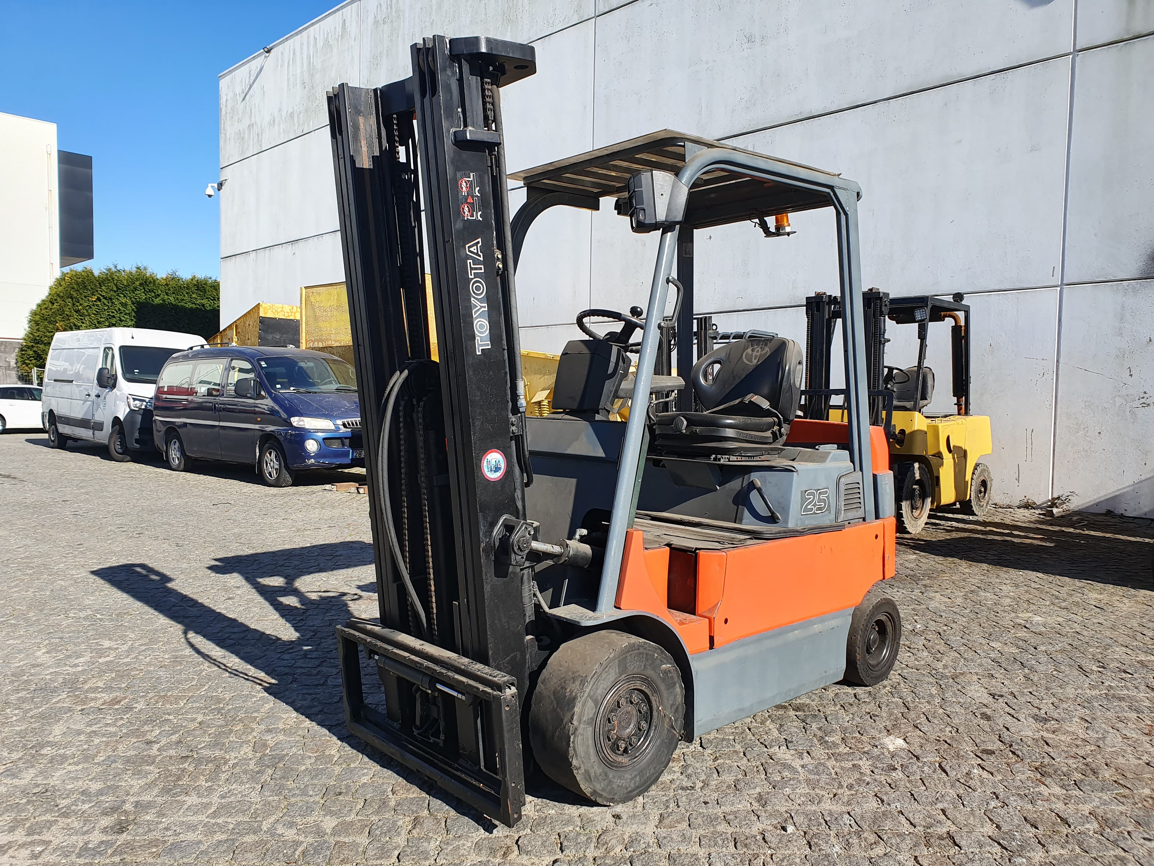 Empilhador Toyota 25