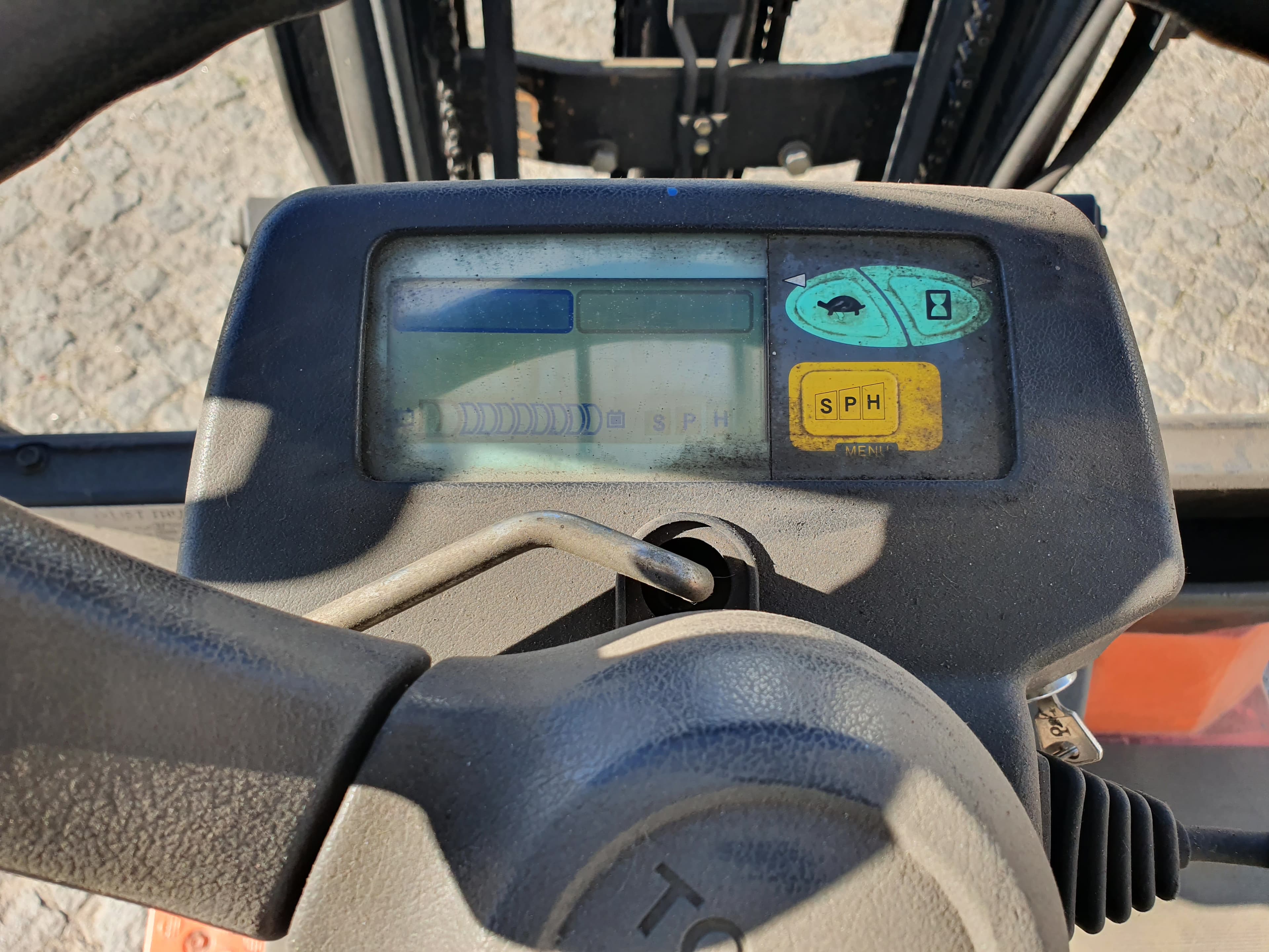 Empilhador Toyota 25 — imagem 12