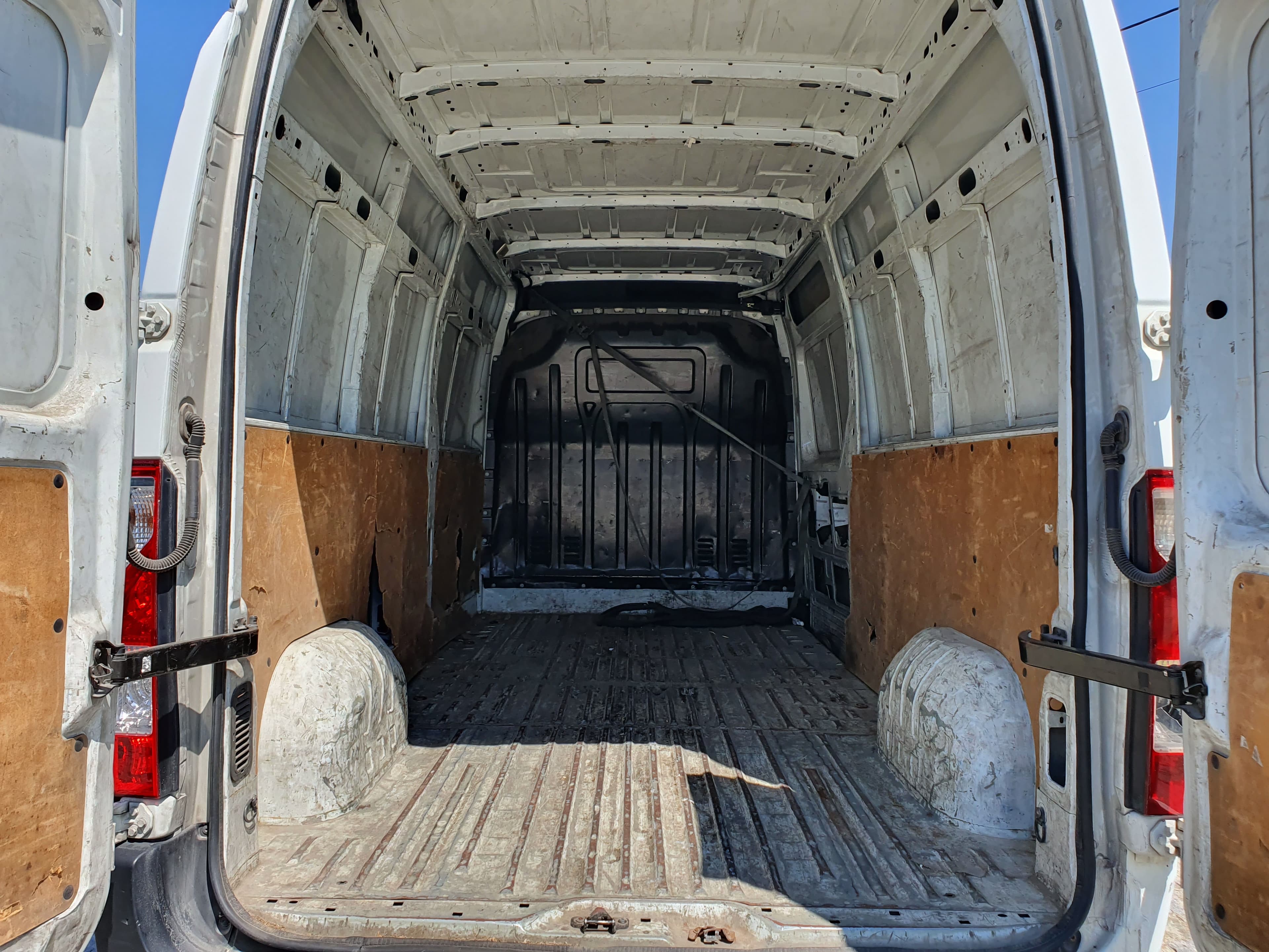 Opel Movano · Ano 2018 — image 8