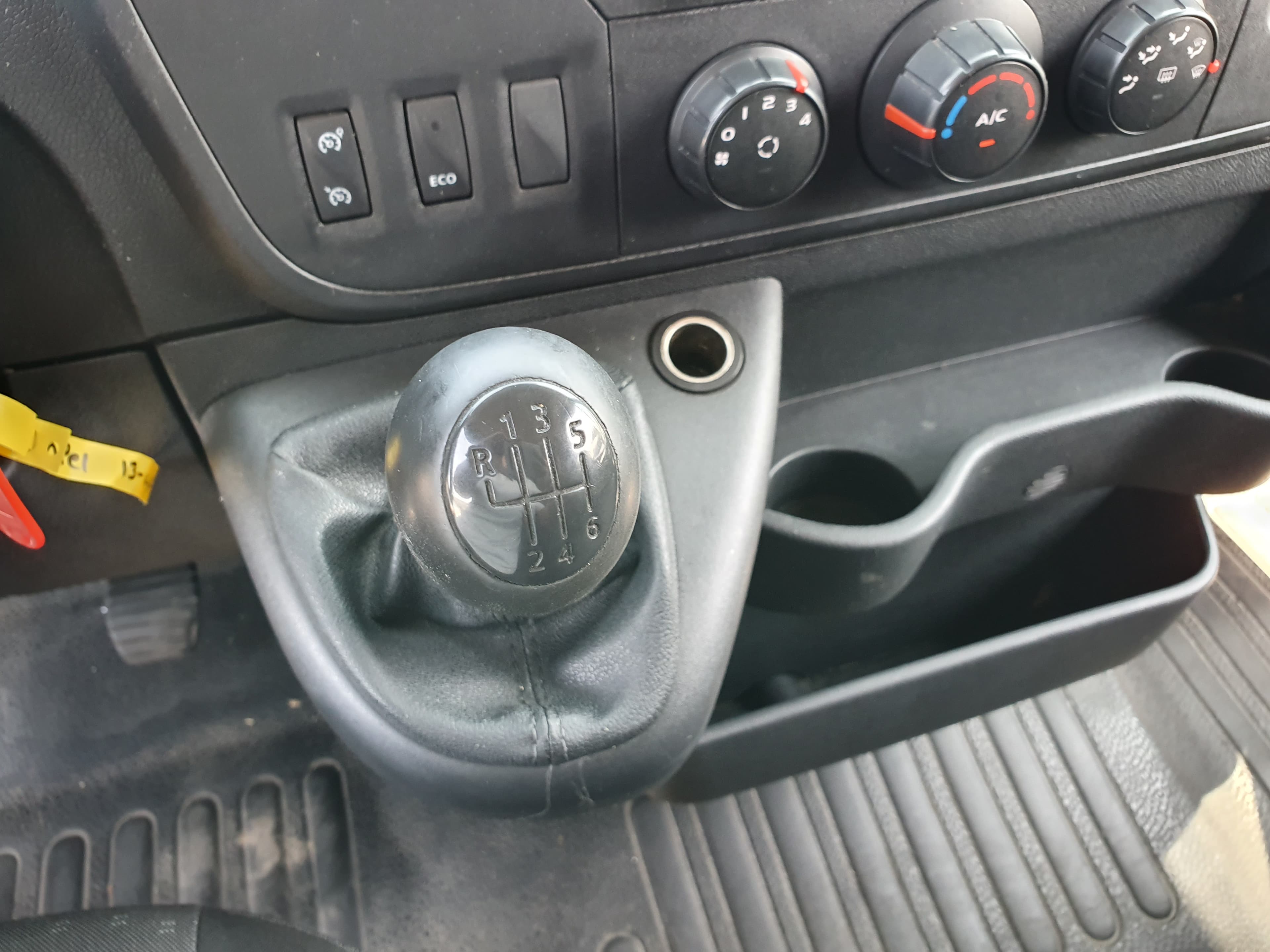 Opel Movano · Ano 2018 — image 32