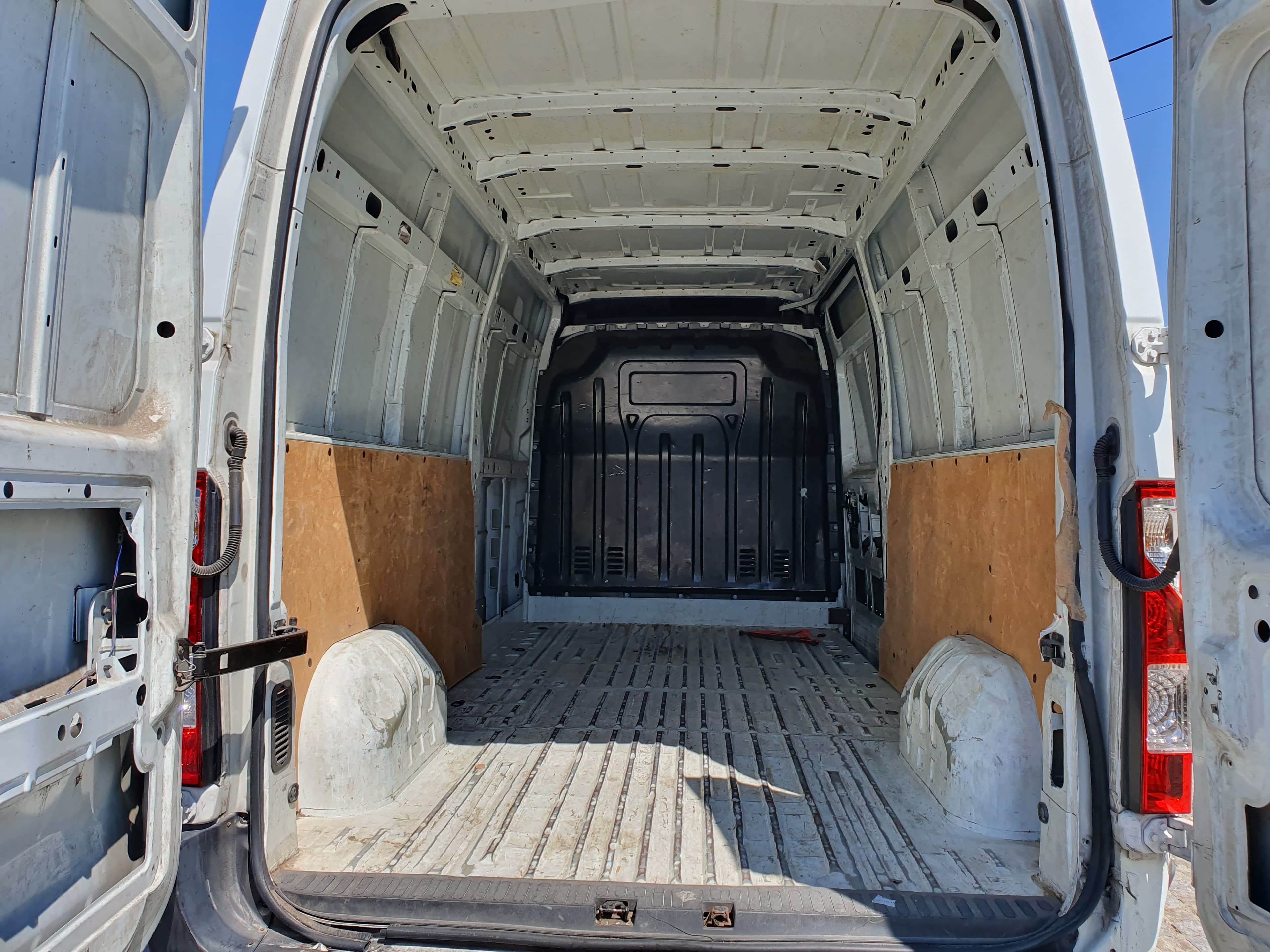 Opel Movano · Ano 2016 — imagen 9