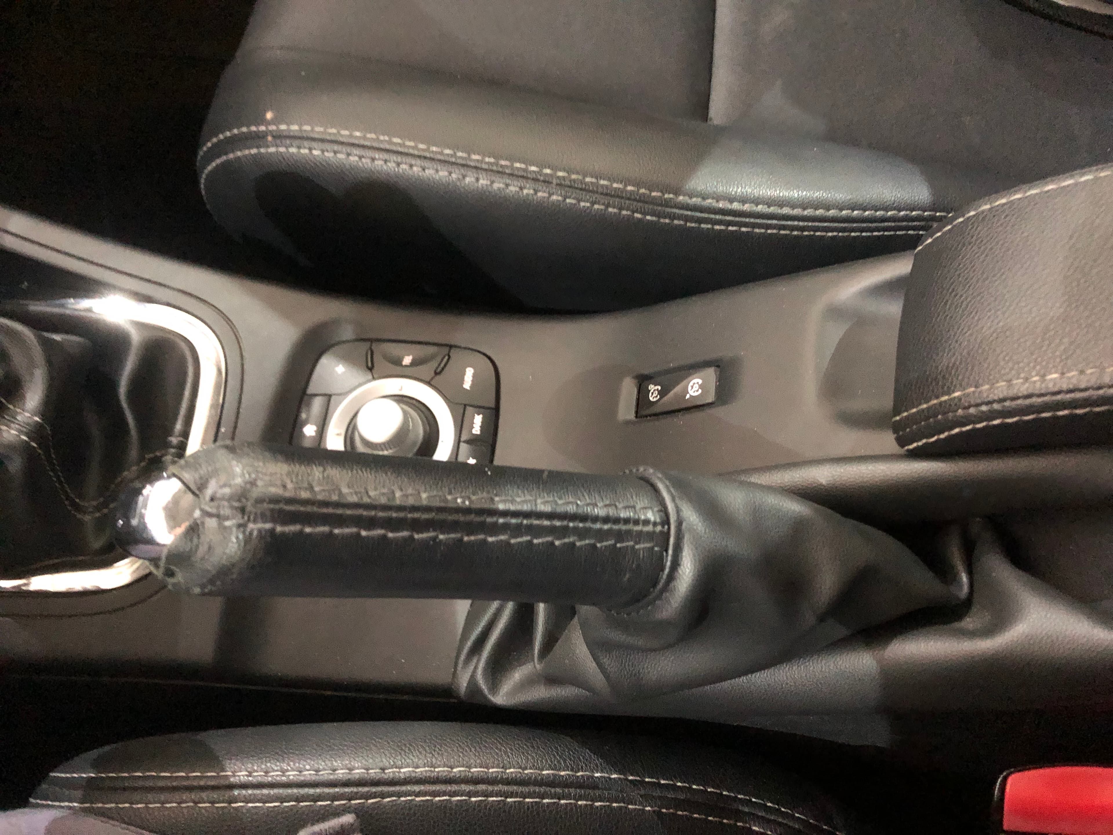 Renault Mégane · Ano 2014 — imagem 32