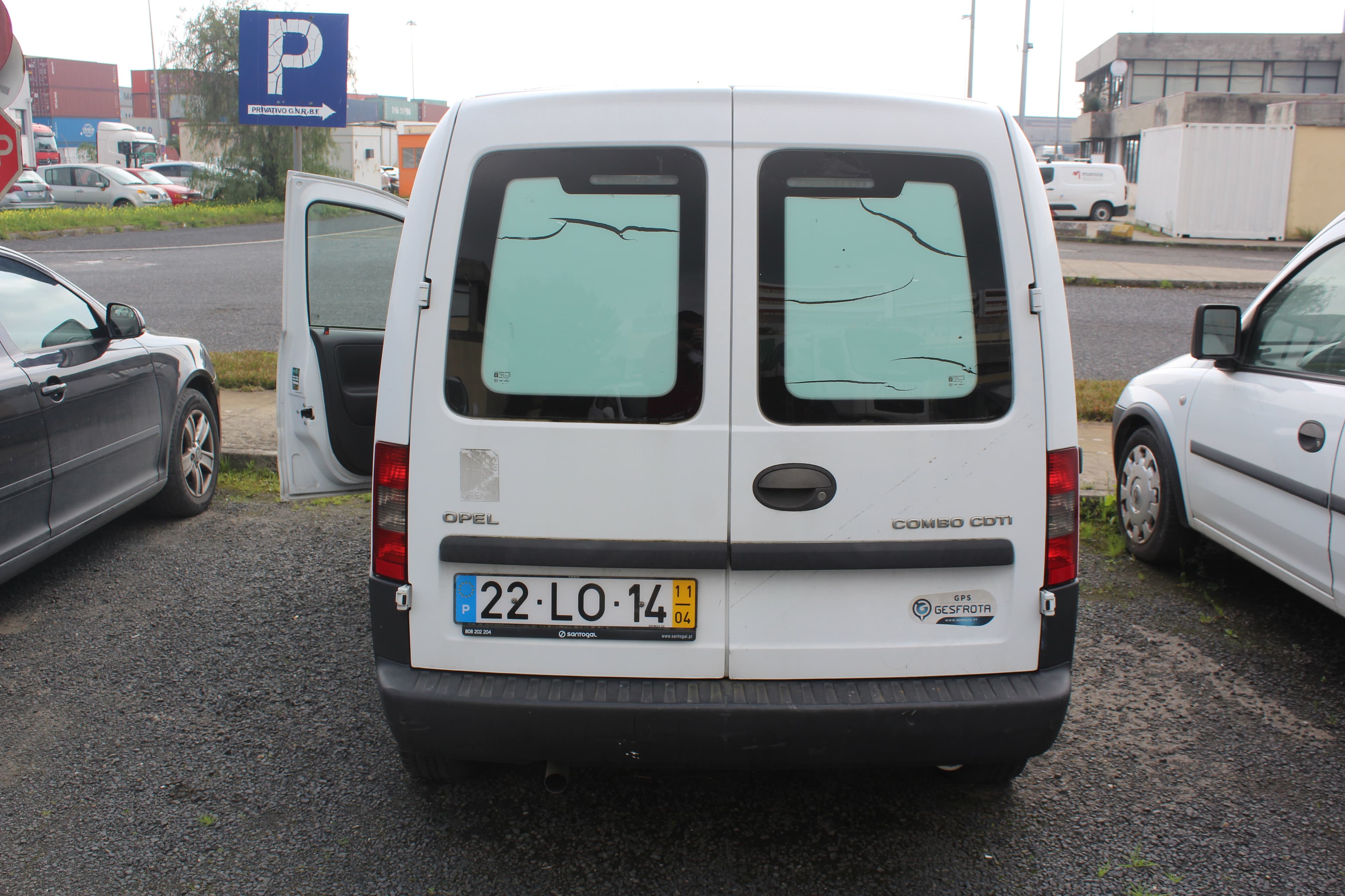 Opel Combo 1.3 Cdti Van — imagem 3