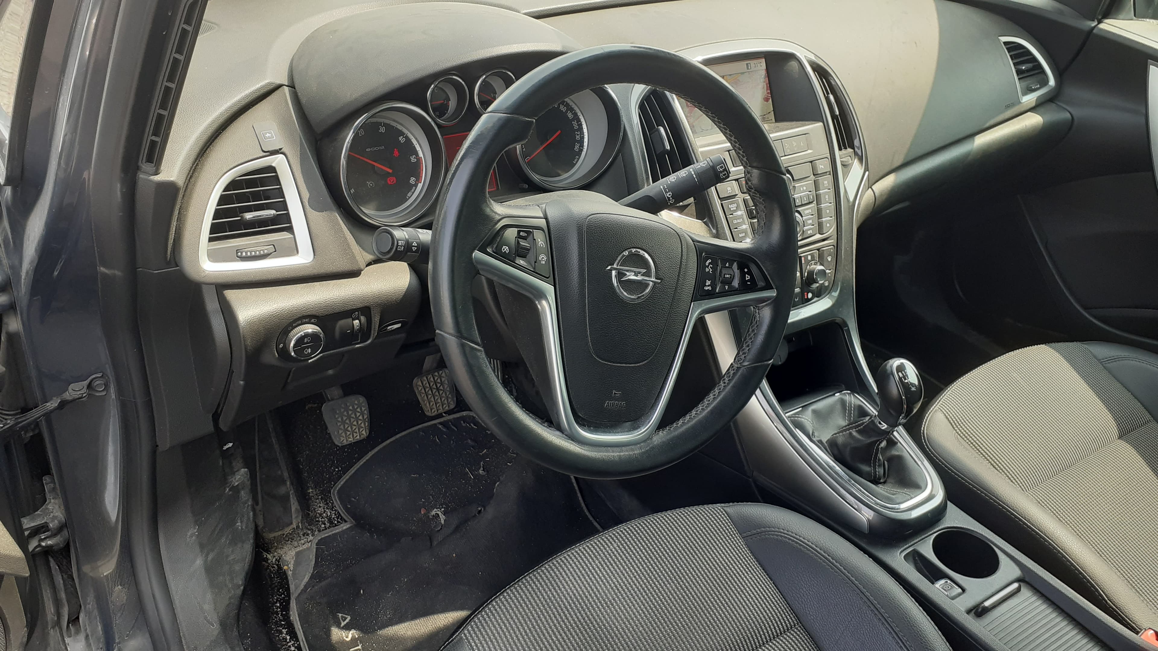 Opel Astra Cosmo Sports Tourer 1.7Cdti — imagen 8