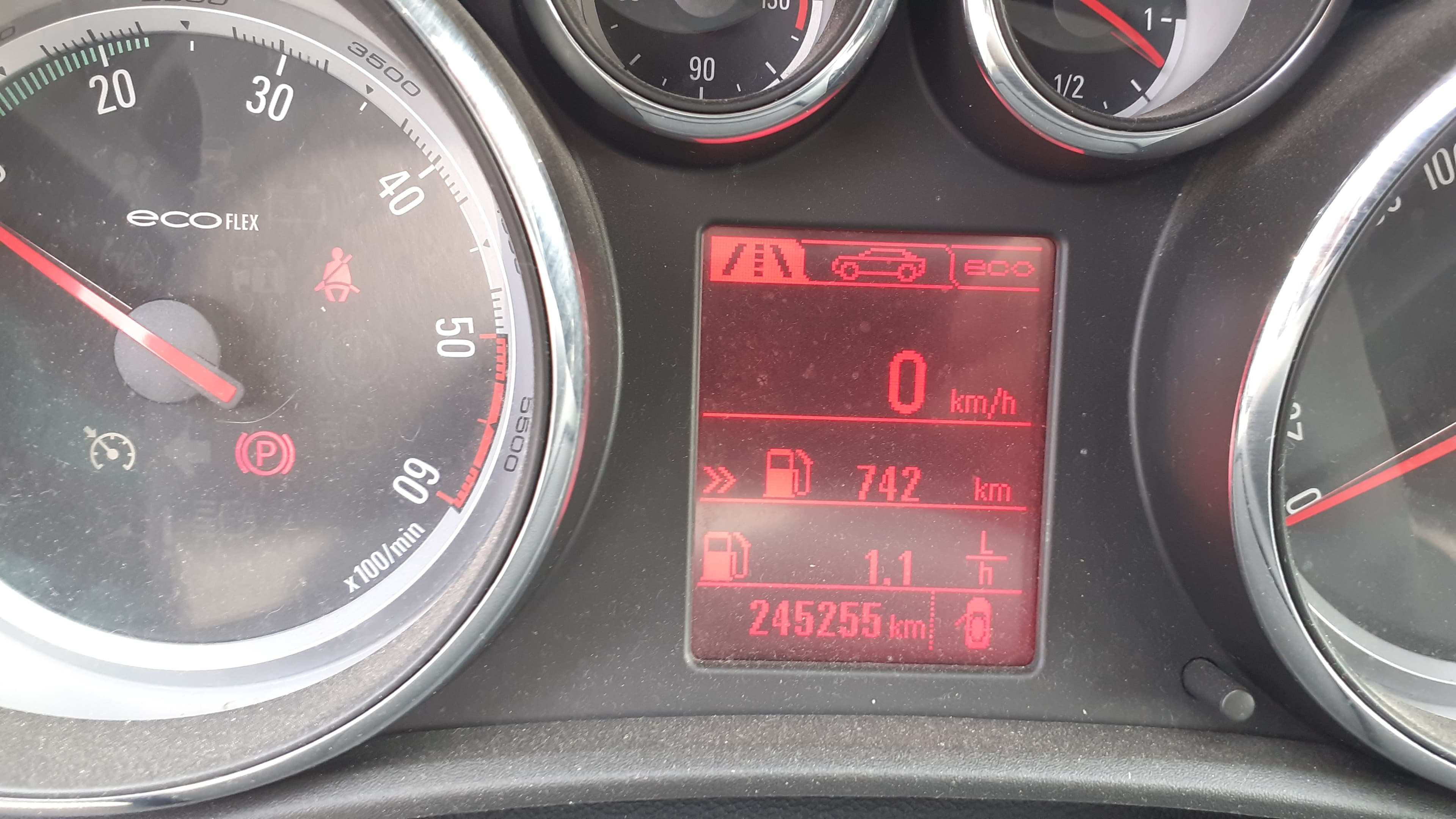 Opel Astra Cosmo Sports Tourer 1.7Cdti — imagen 17