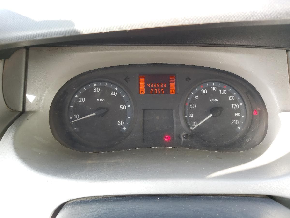Renault Trafic L1H1 — imagen 7