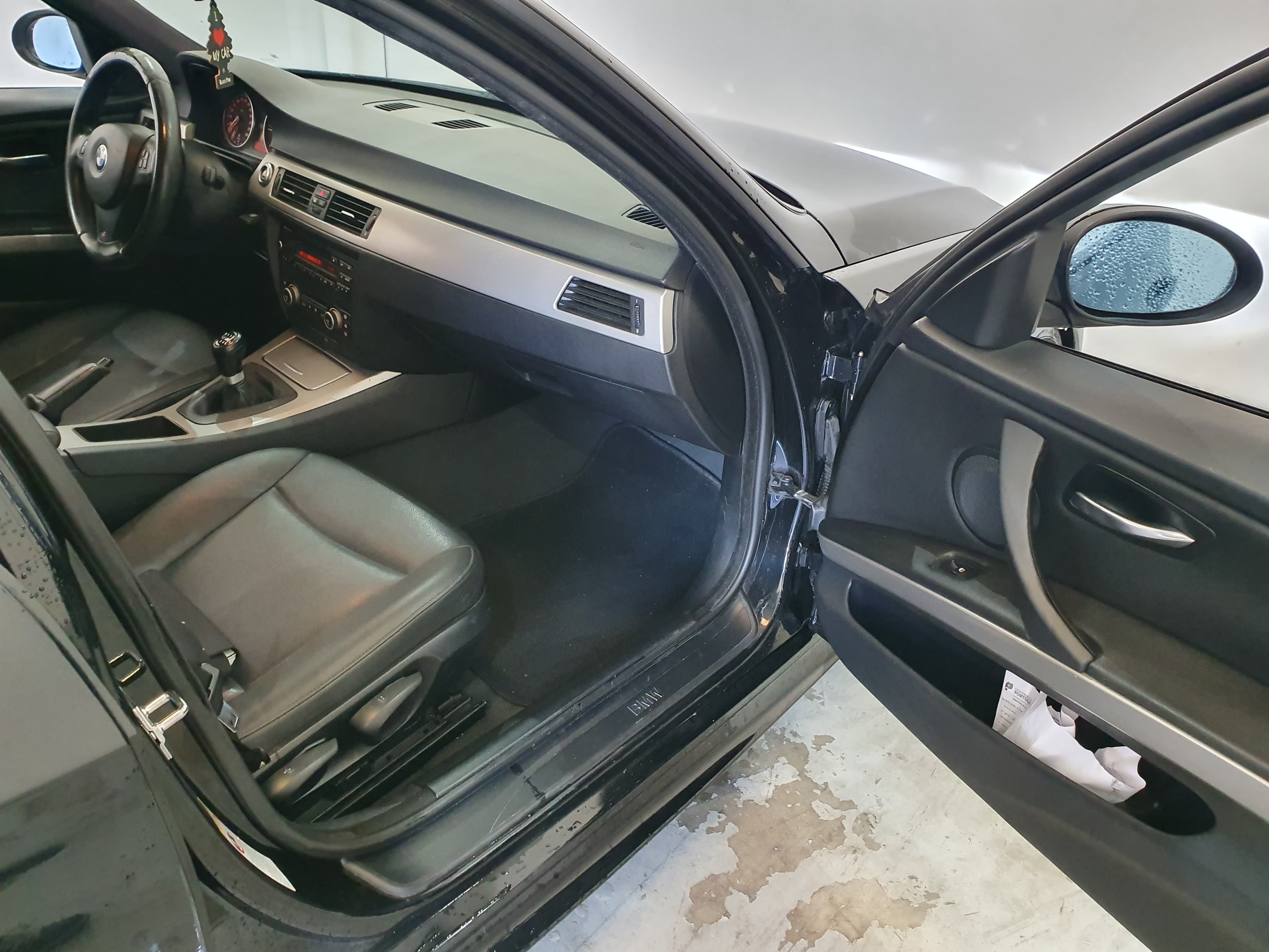 BMW 320D · Ano 2008 — imagen 22