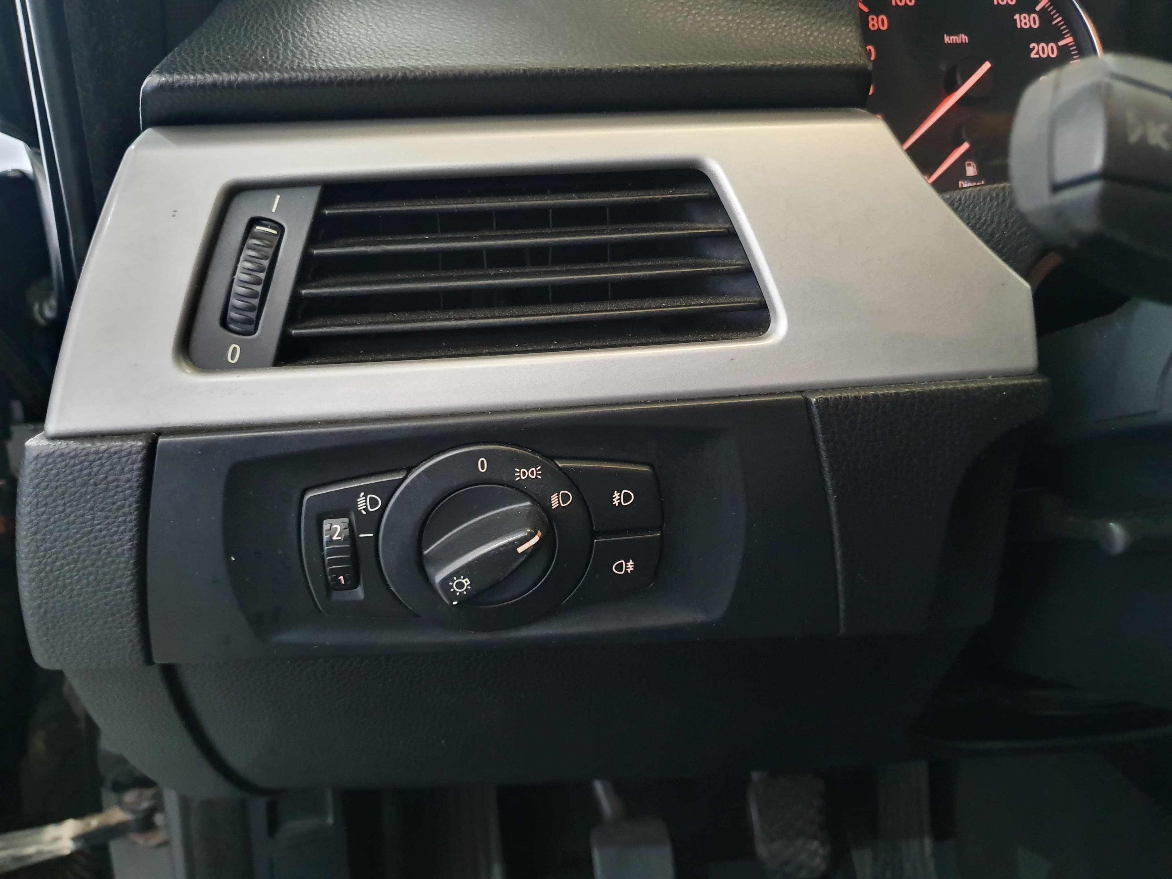 BMW 320D · Ano 2008 — imagen 40
