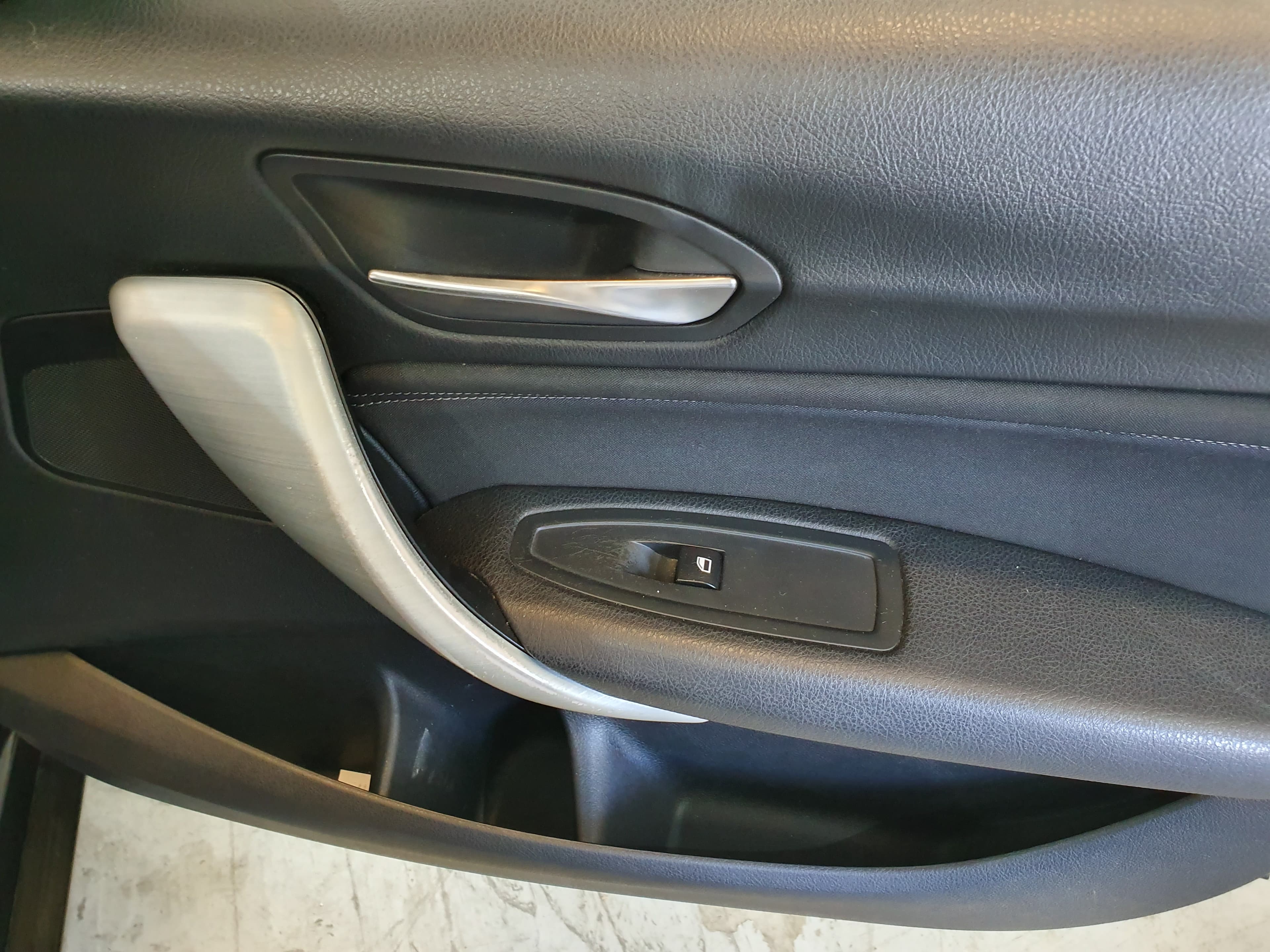 BMW 116D · Ano 2013 — imagen 27