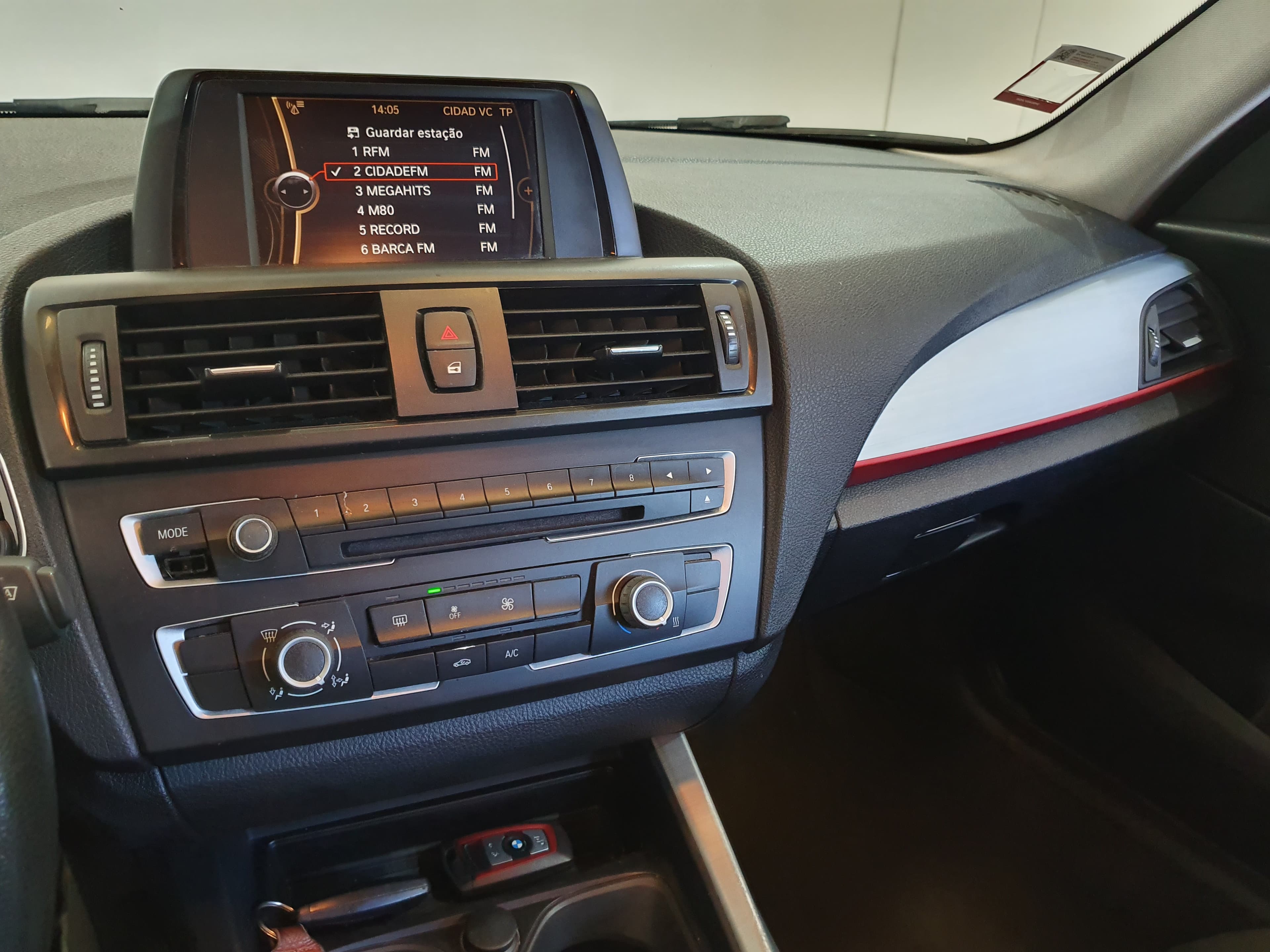 BMW 116D · Ano 2013 — imagen 41