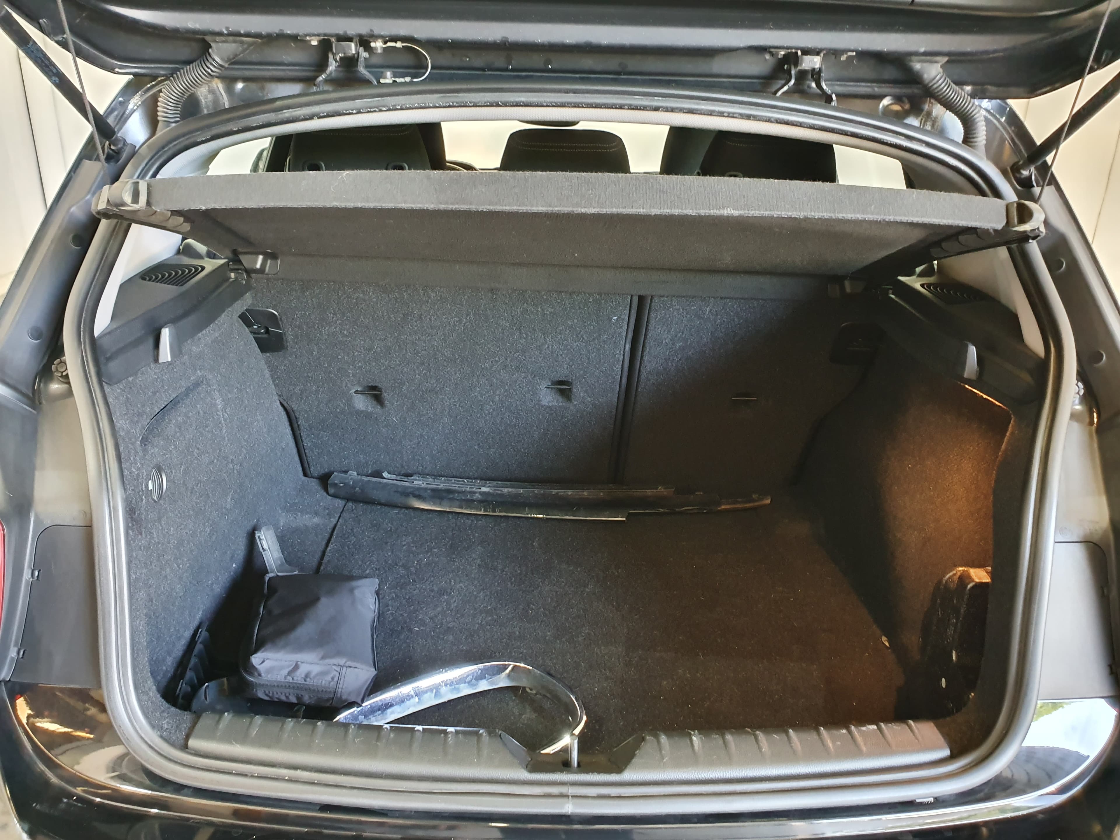 BMW 116D · Ano 2013 — imagen 7