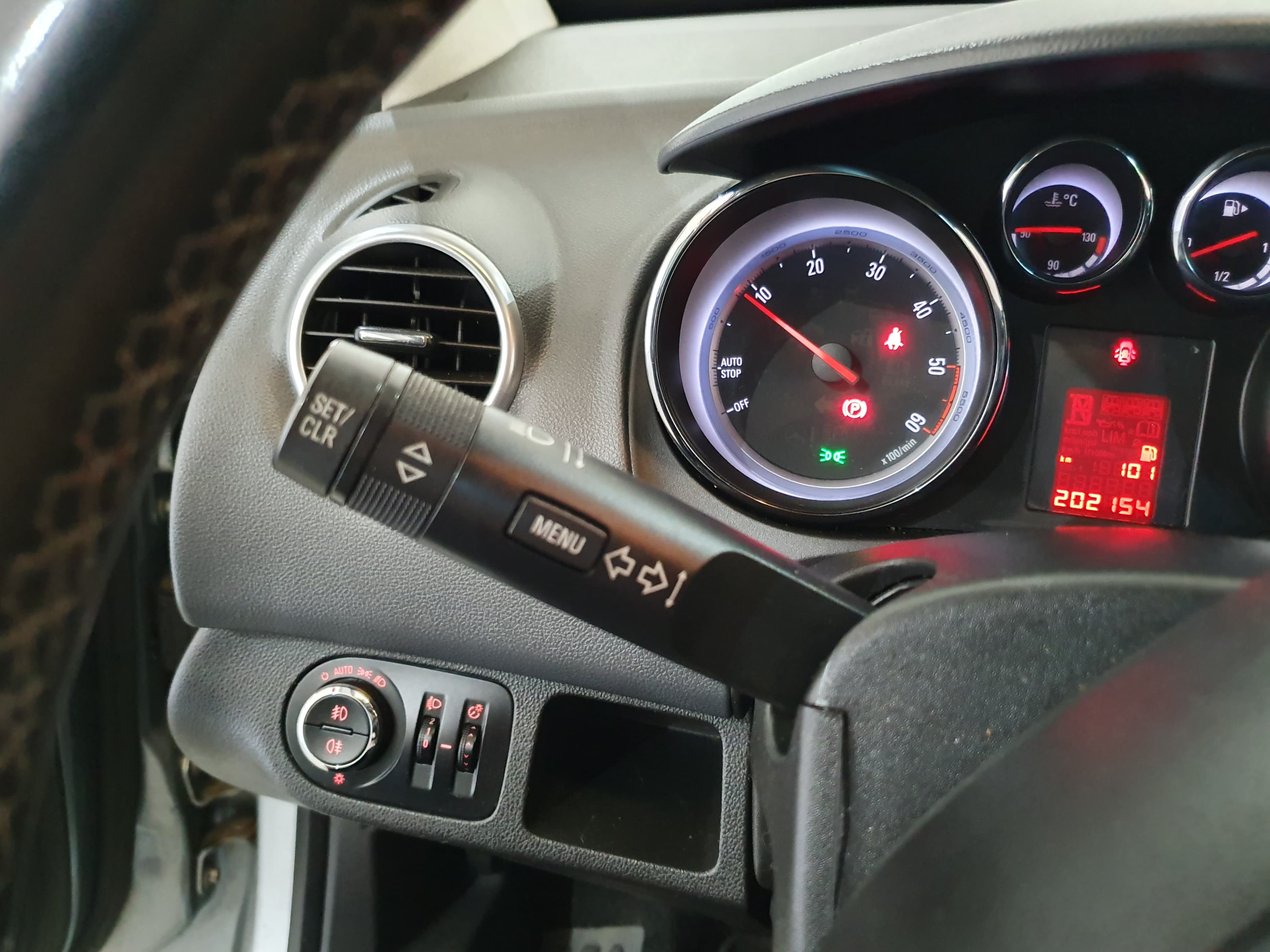 Opel Meriva · Ano 2012 — imagem 42
