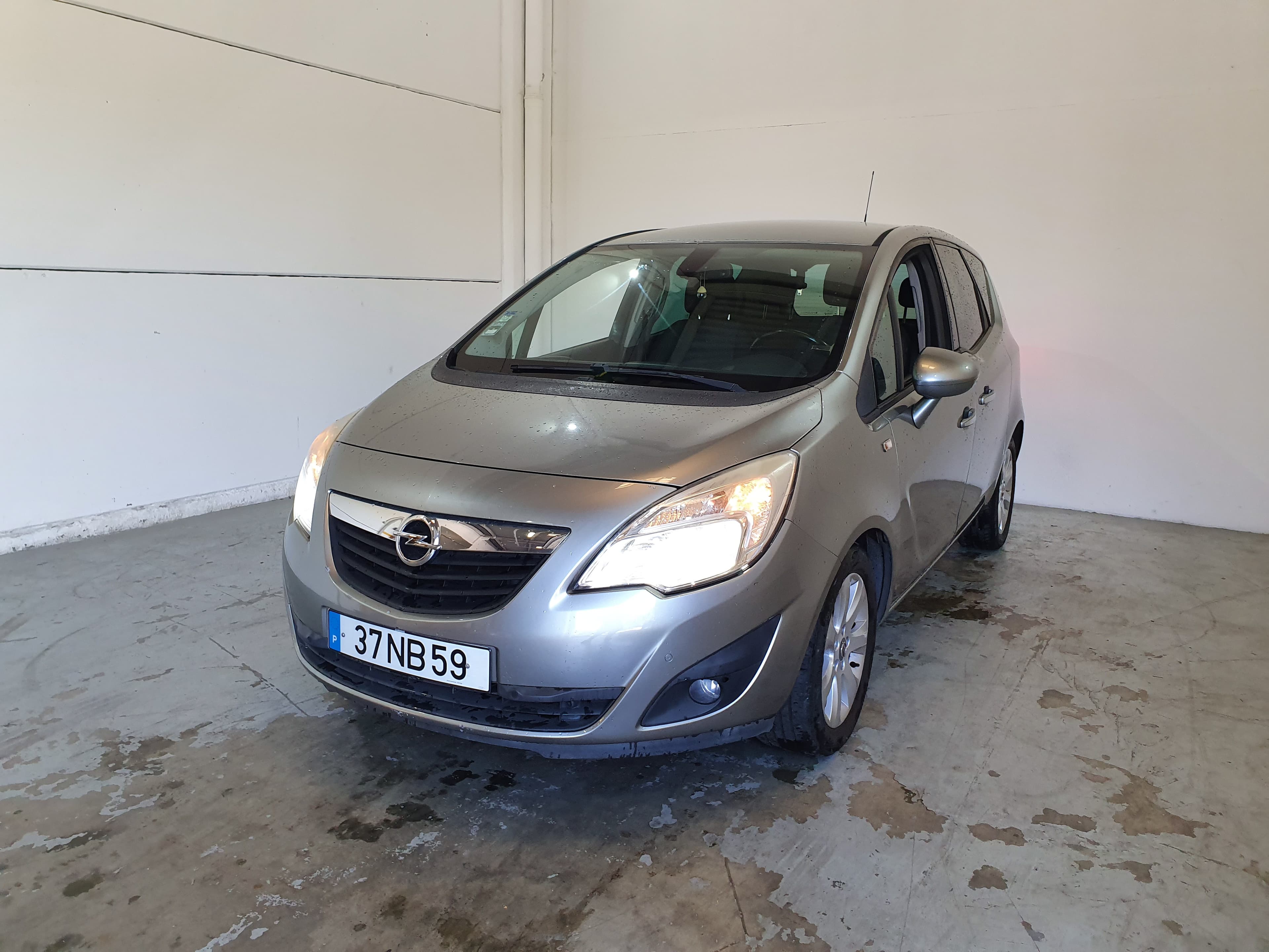 Opel Meriva · Ano 2012 — imagem 1