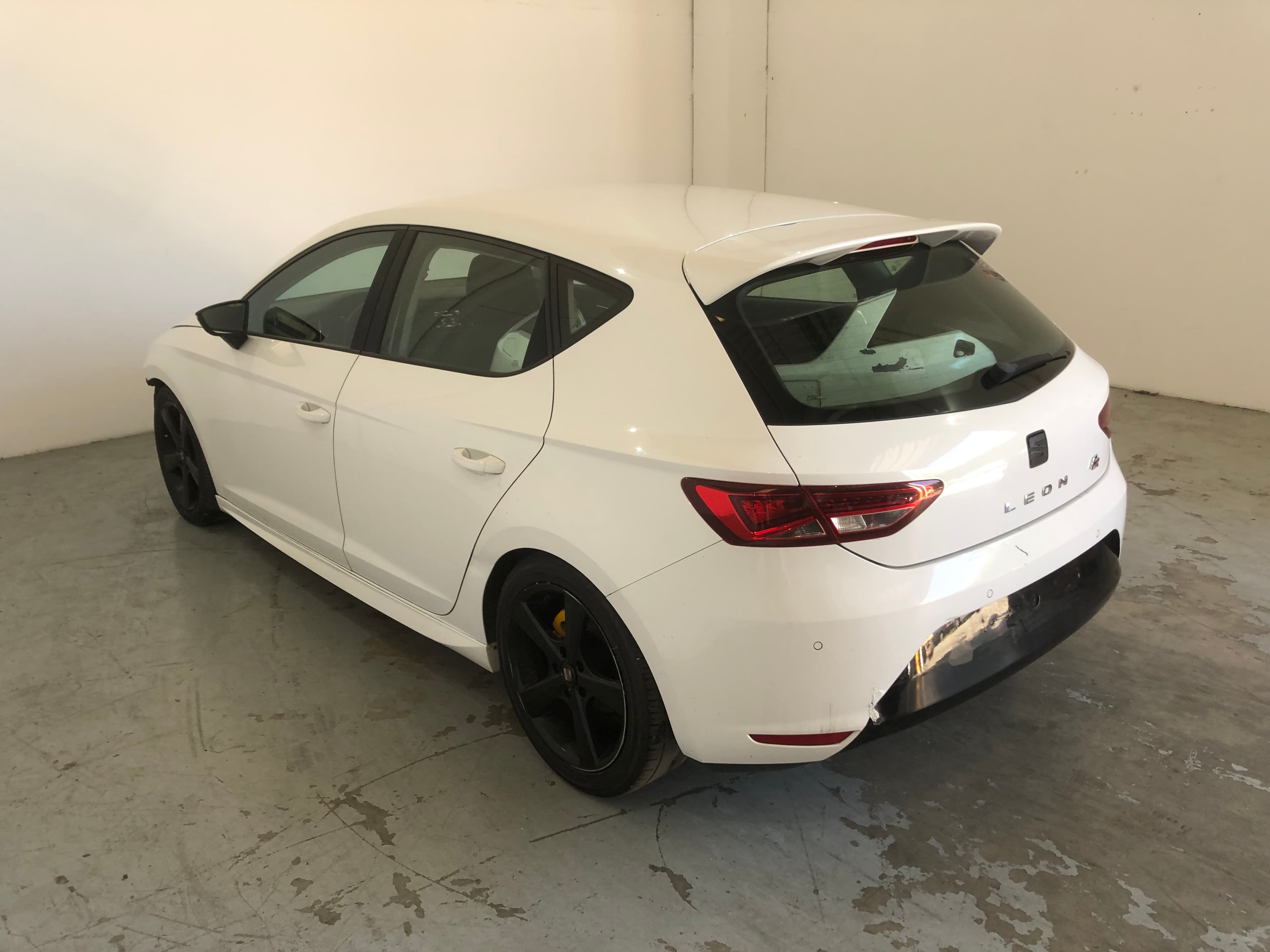 Seat Leon TDI · Ano 2014 — imagem 4