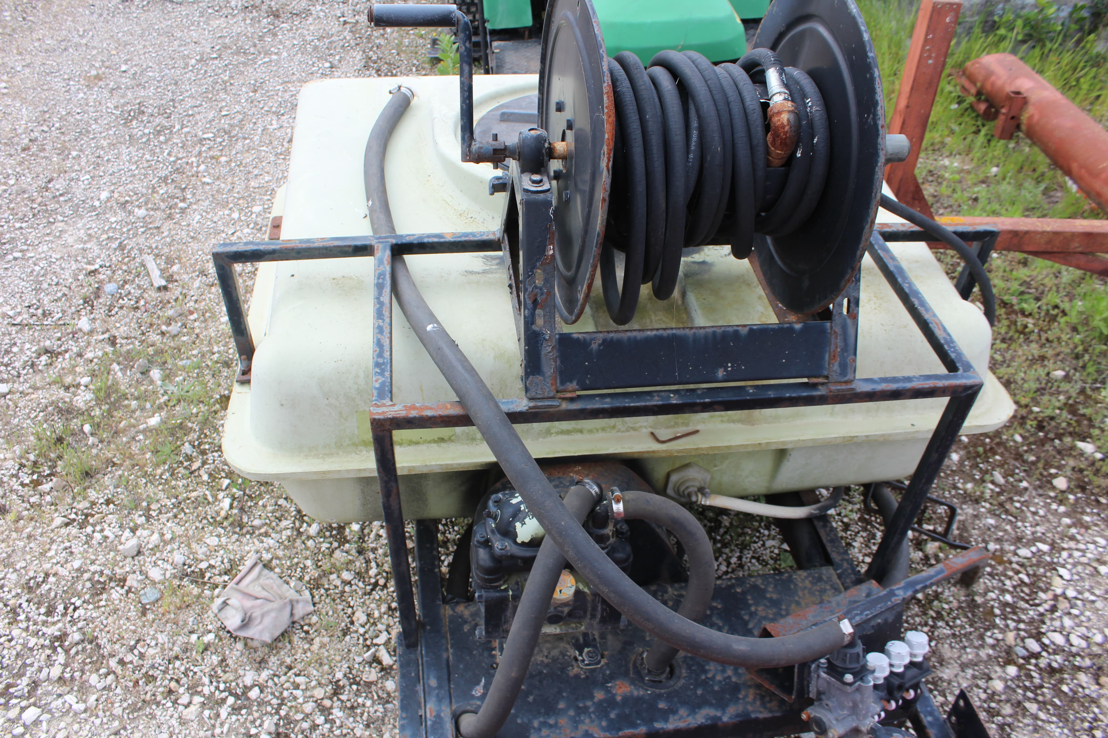 Sprayer — image 3