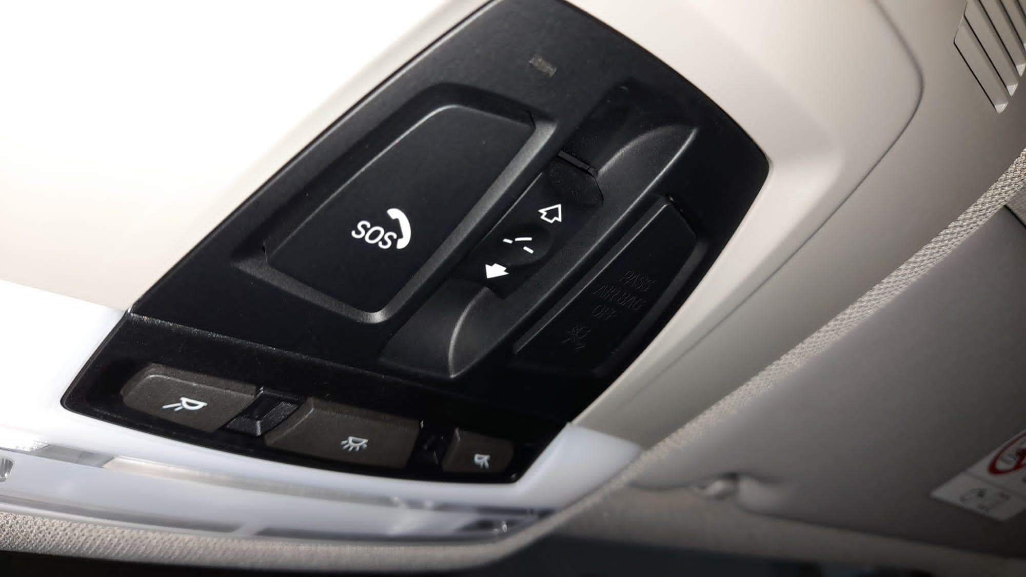 BMW 318D · Ano 2015 — image 36