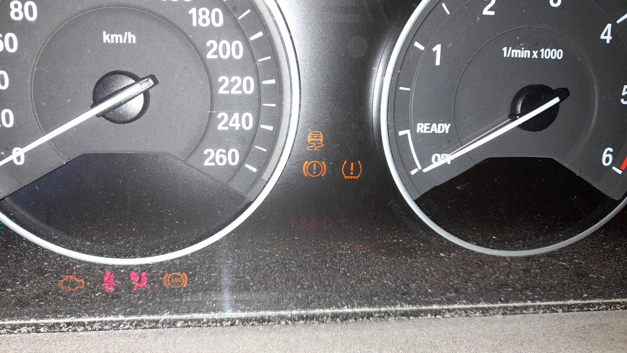 BMW 318D · Ano 2015 — image 20