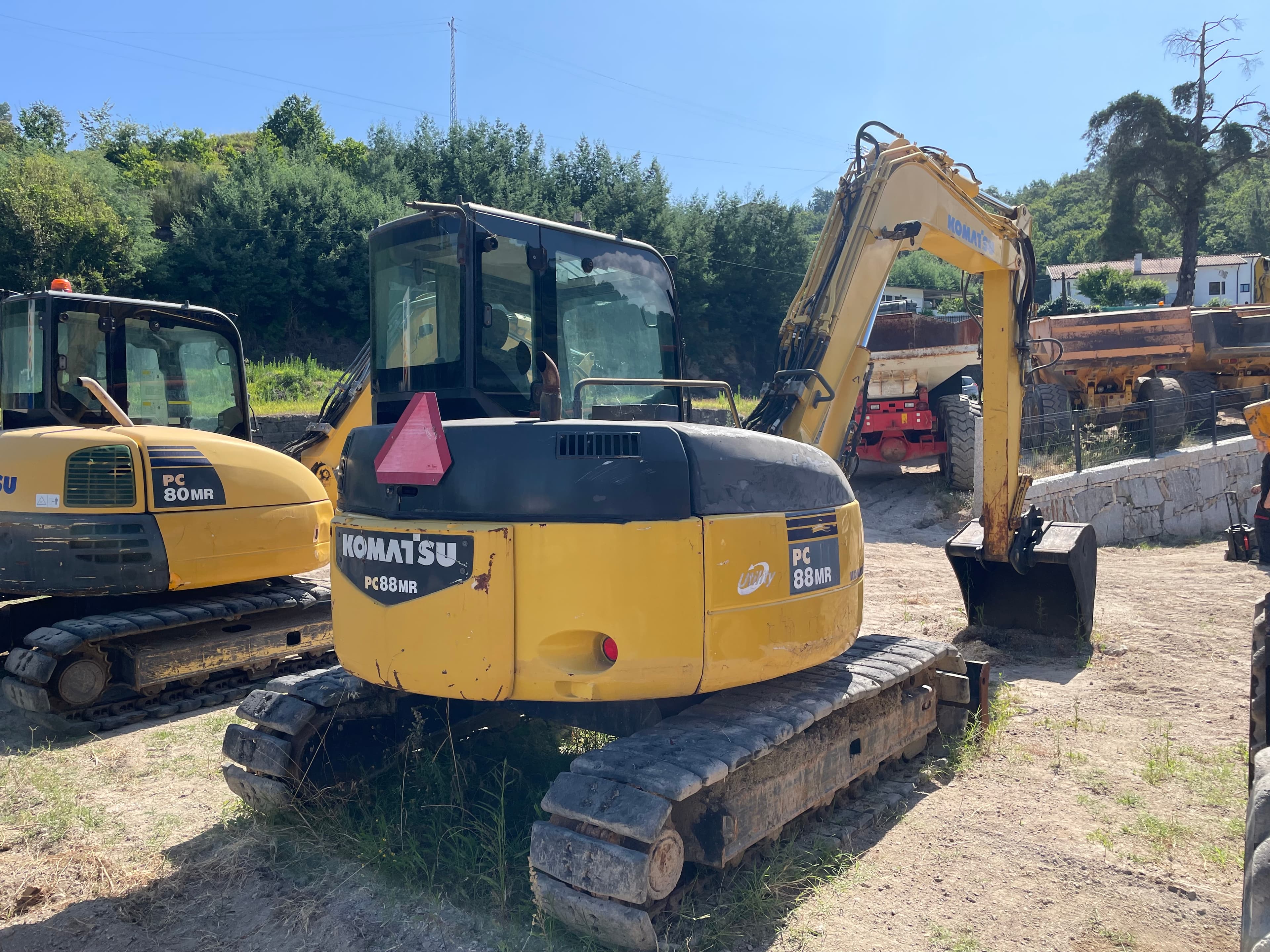 Mini Escavadora Komatsu — imagem 3