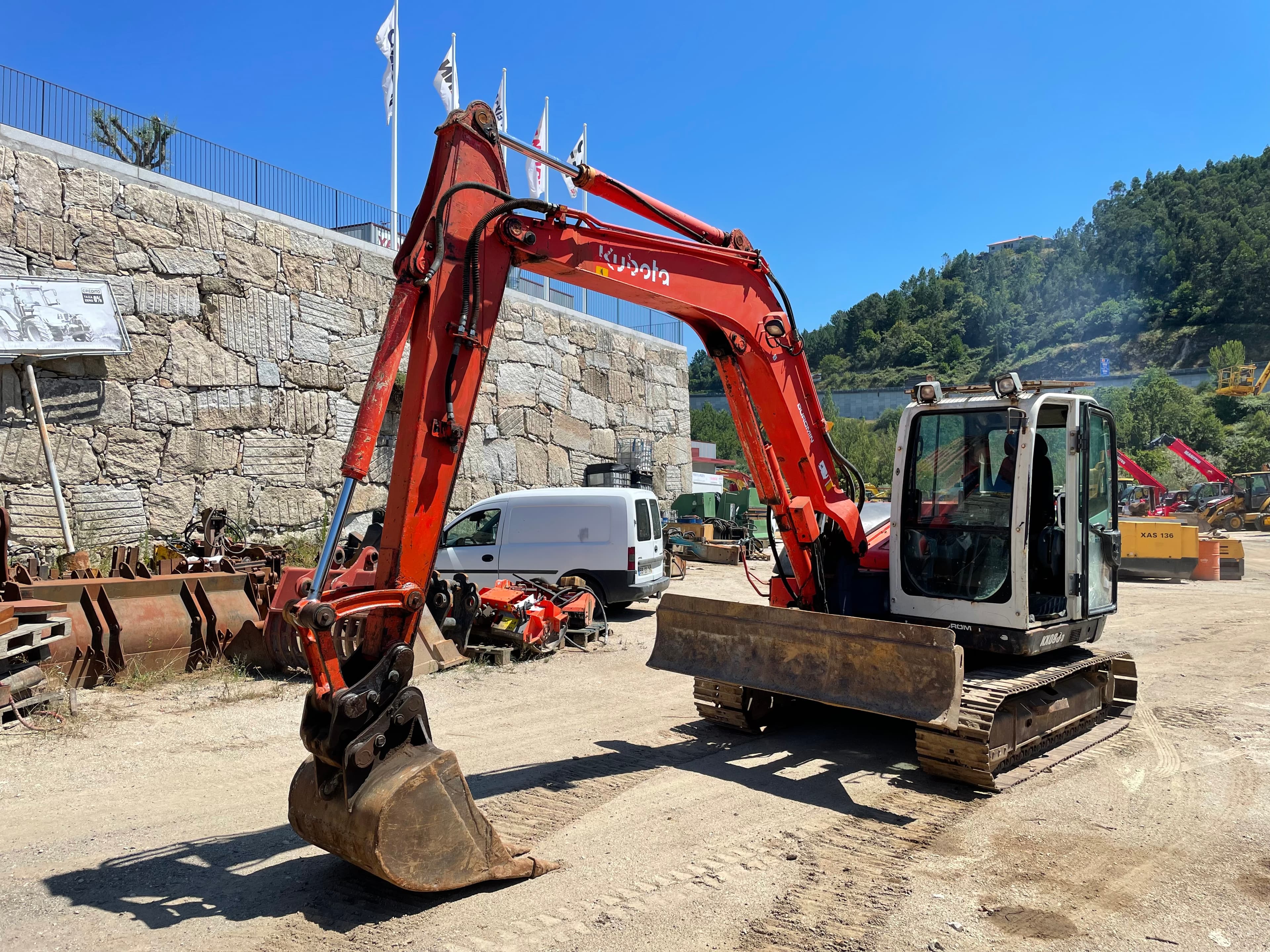Mini Escavadora Kubota — imagem 1
