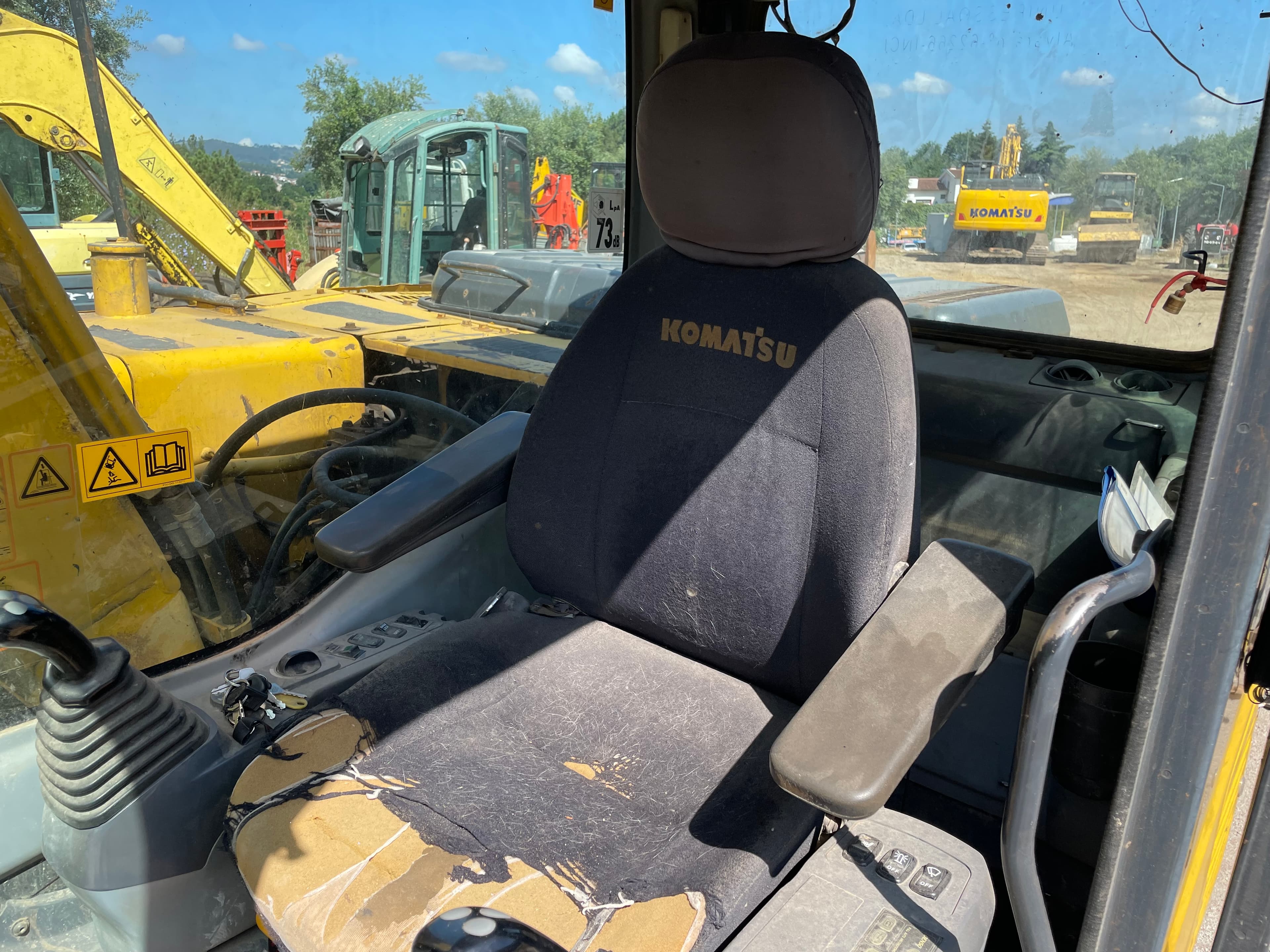 Escavadora Rastos Komatsu — imagen 6